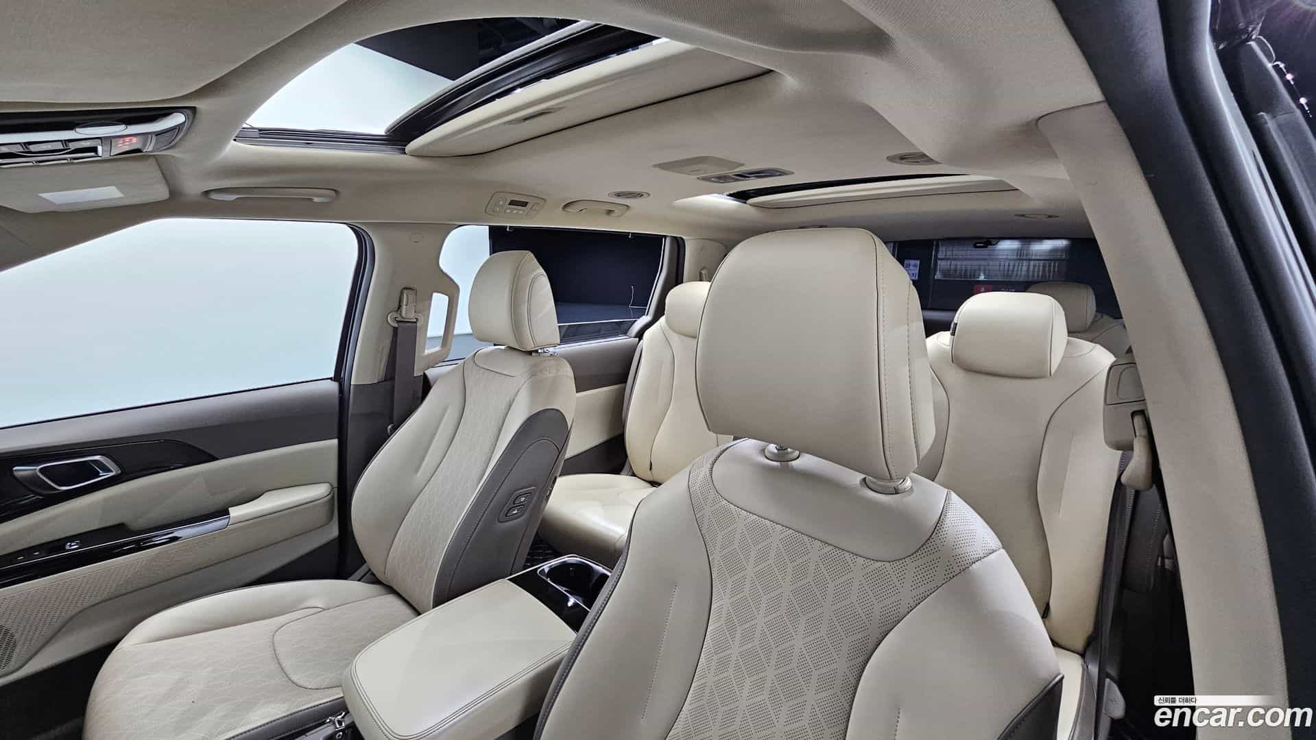 Canival Kia 2021.3-OPTION-023