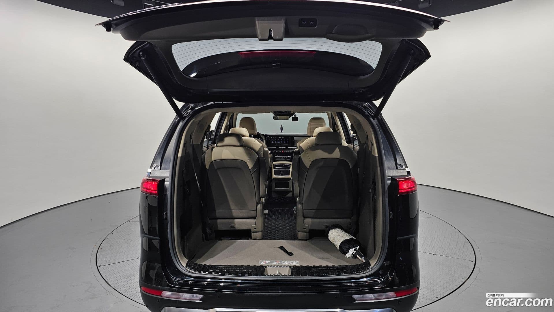 Main__Slider__Photo:Canival Kia 2021.3-19