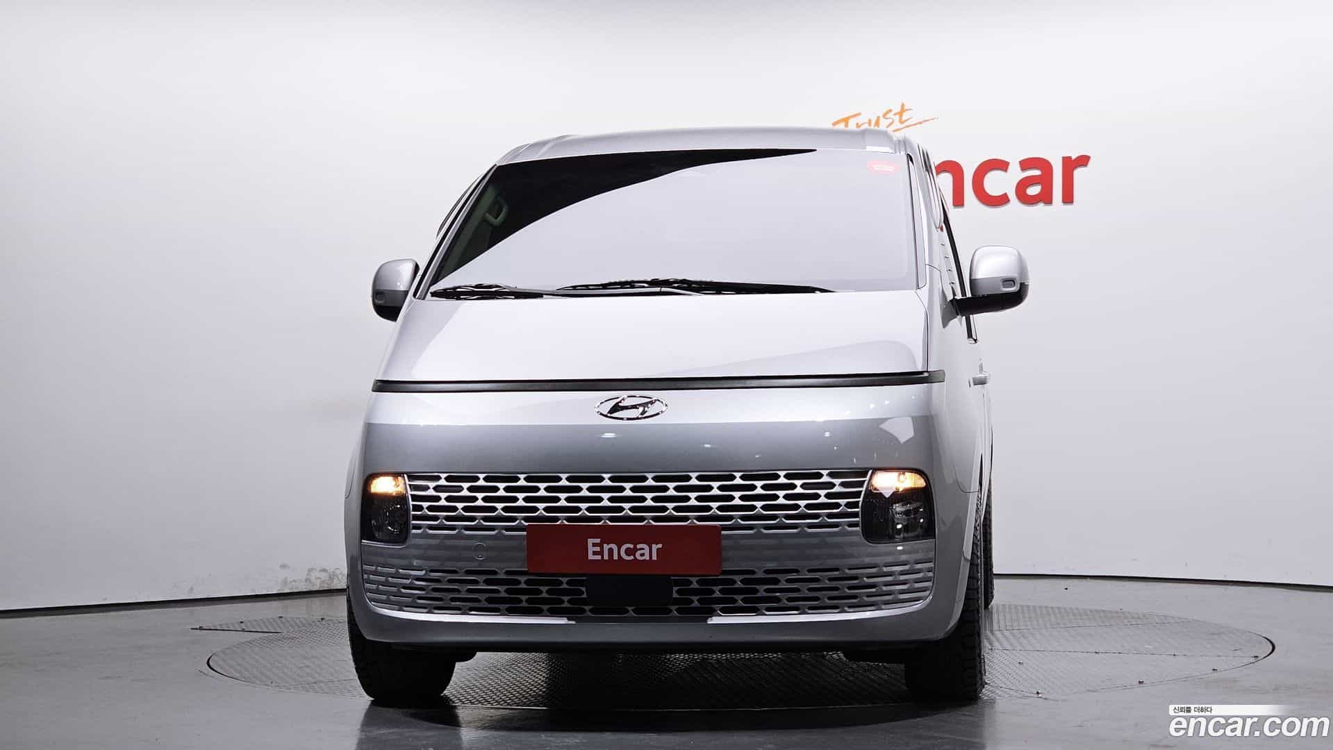 Staria Hyundai 2022.10-OUTER-003