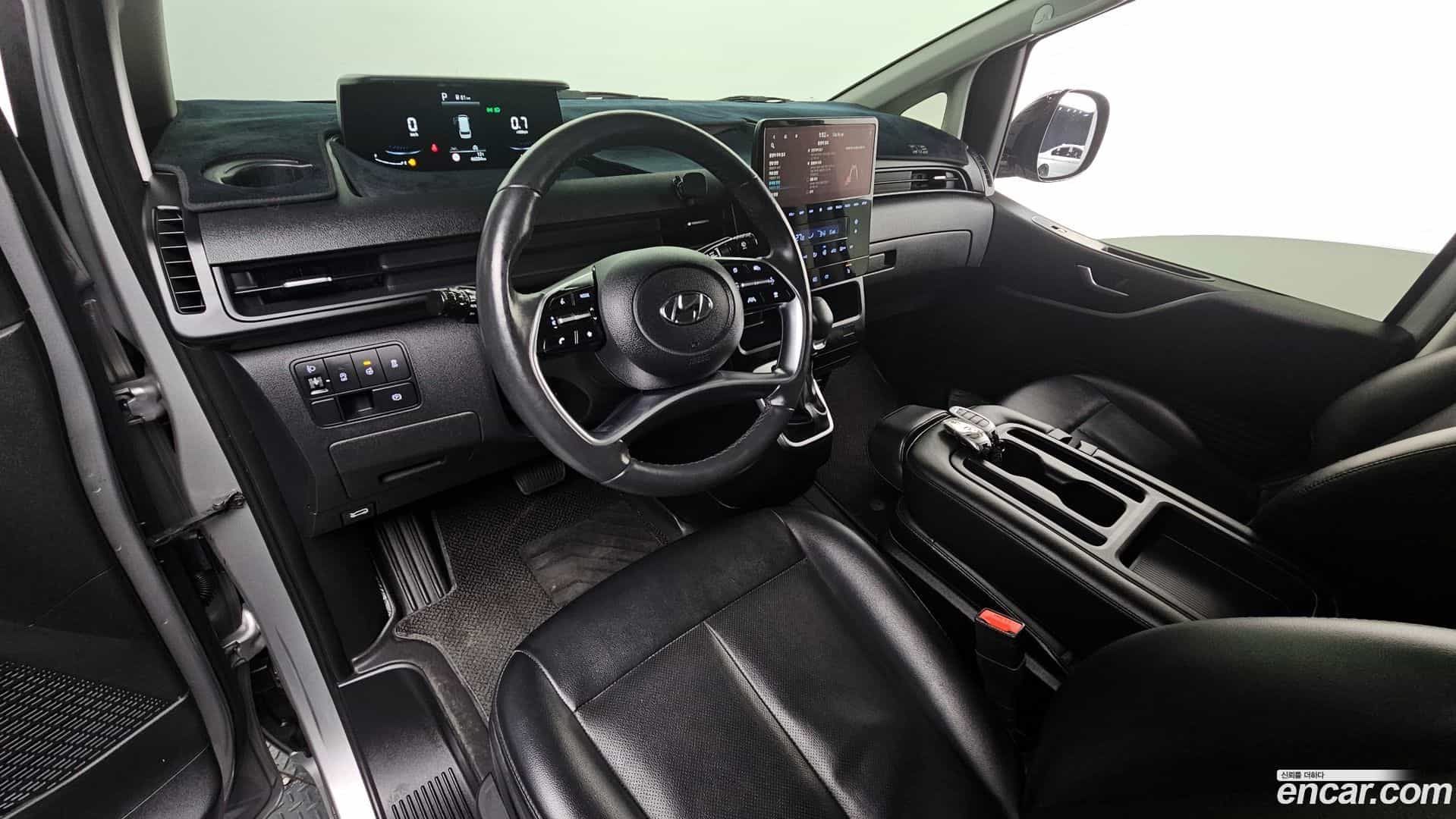 Staria Hyundai 2022.10-INNER-007