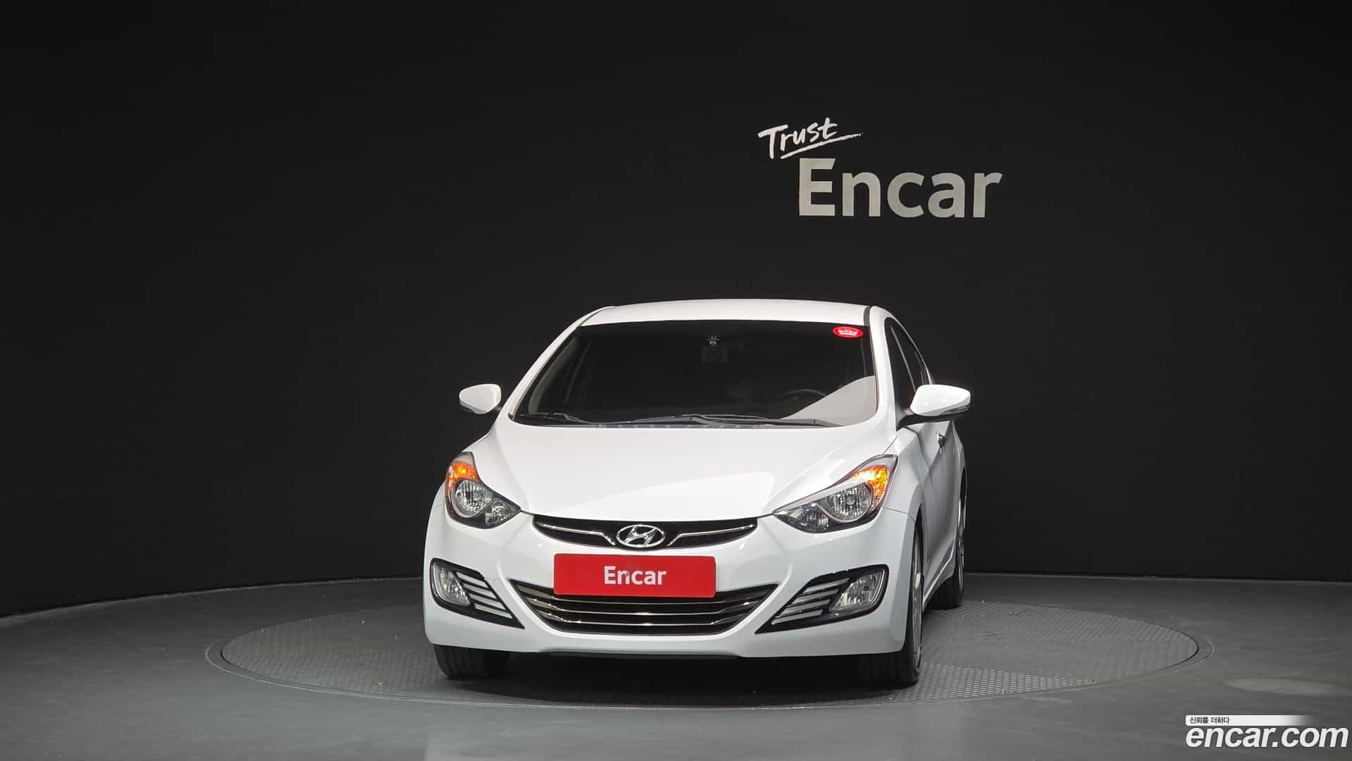 AVANTE Hyundai 2012.2-OUTER-003