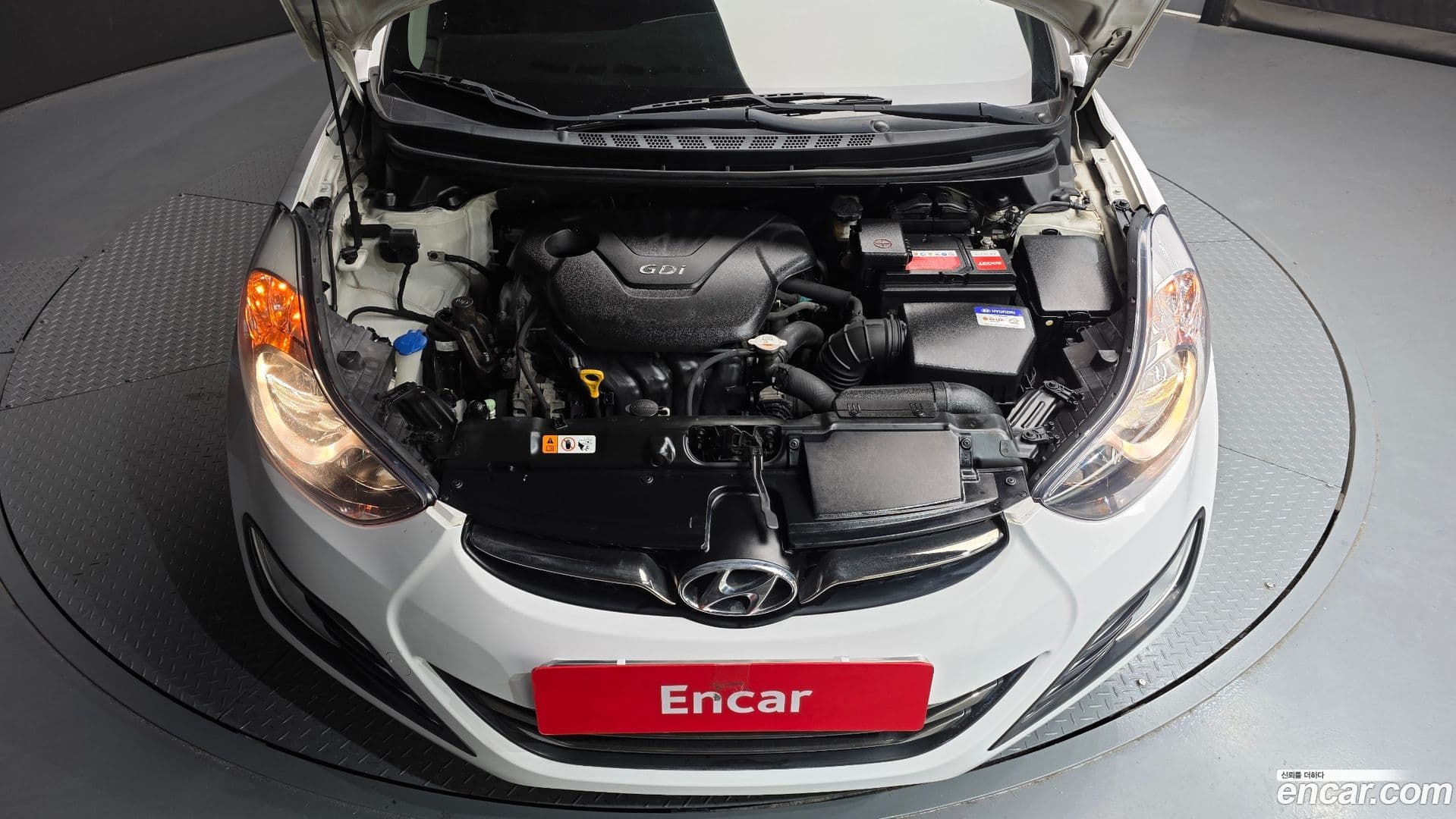 Main__Slider__Photo:AVANTE Hyundai 2012.2-5