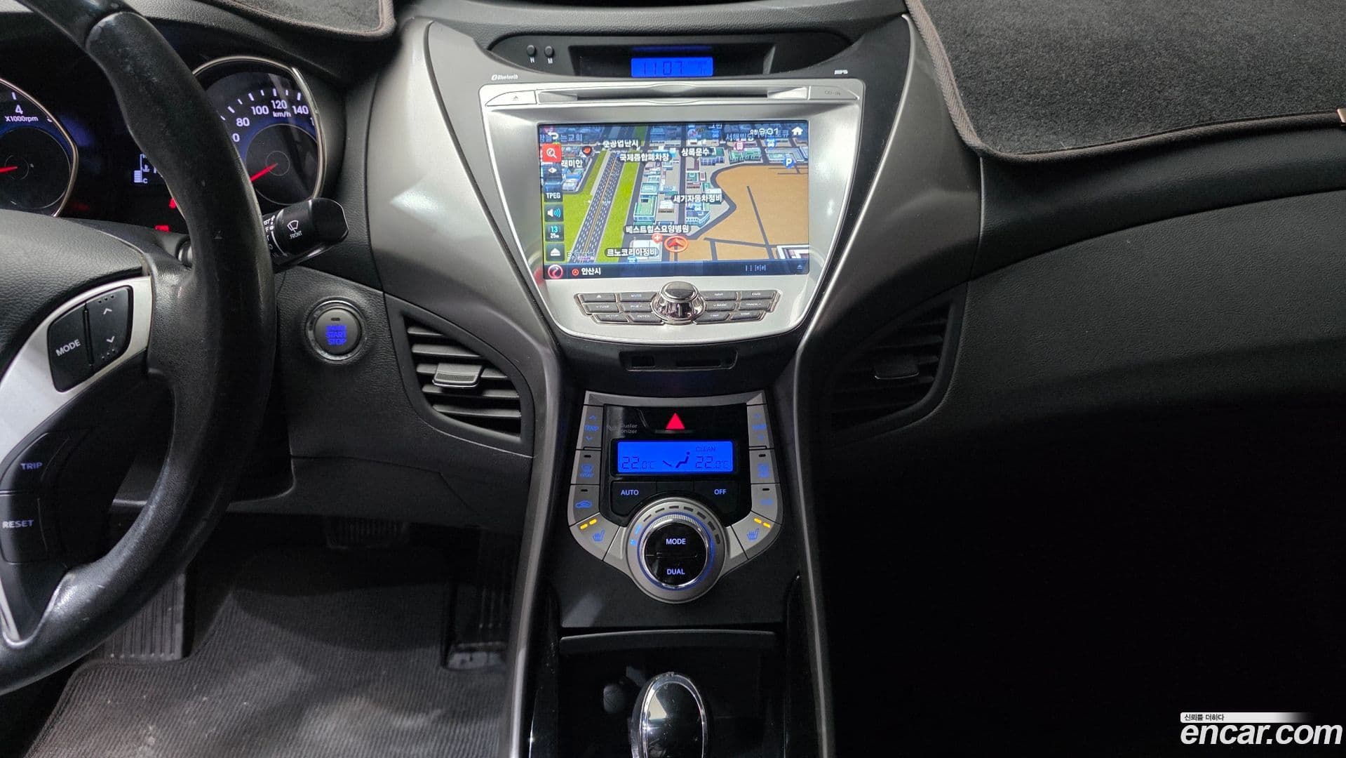 Main__Slider__Photo:AVANTE Hyundai 2012.2-17