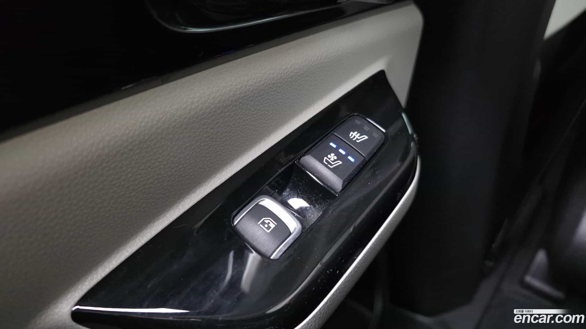 Canival Kia 2023.5-OPTION-022