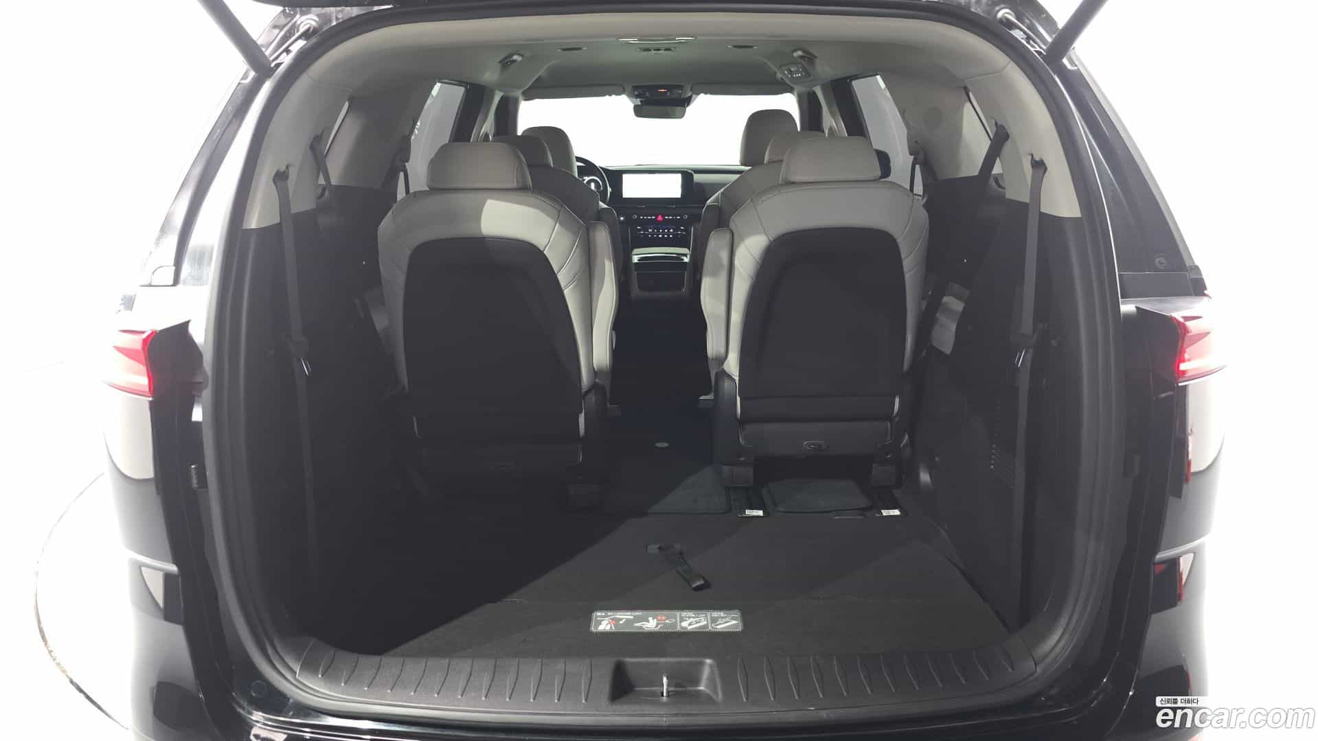 Canival Kia 2023.5-OPTION-024