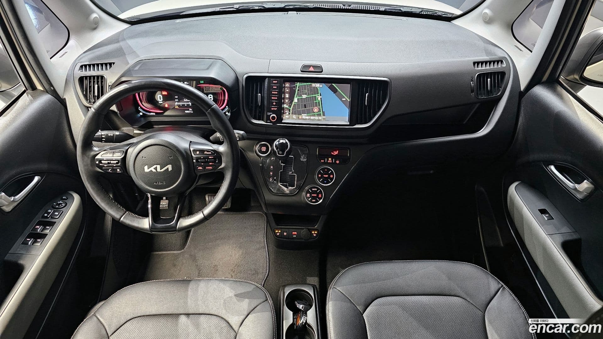 Main__Slider__Photo:RAY Kia 2022.8-6