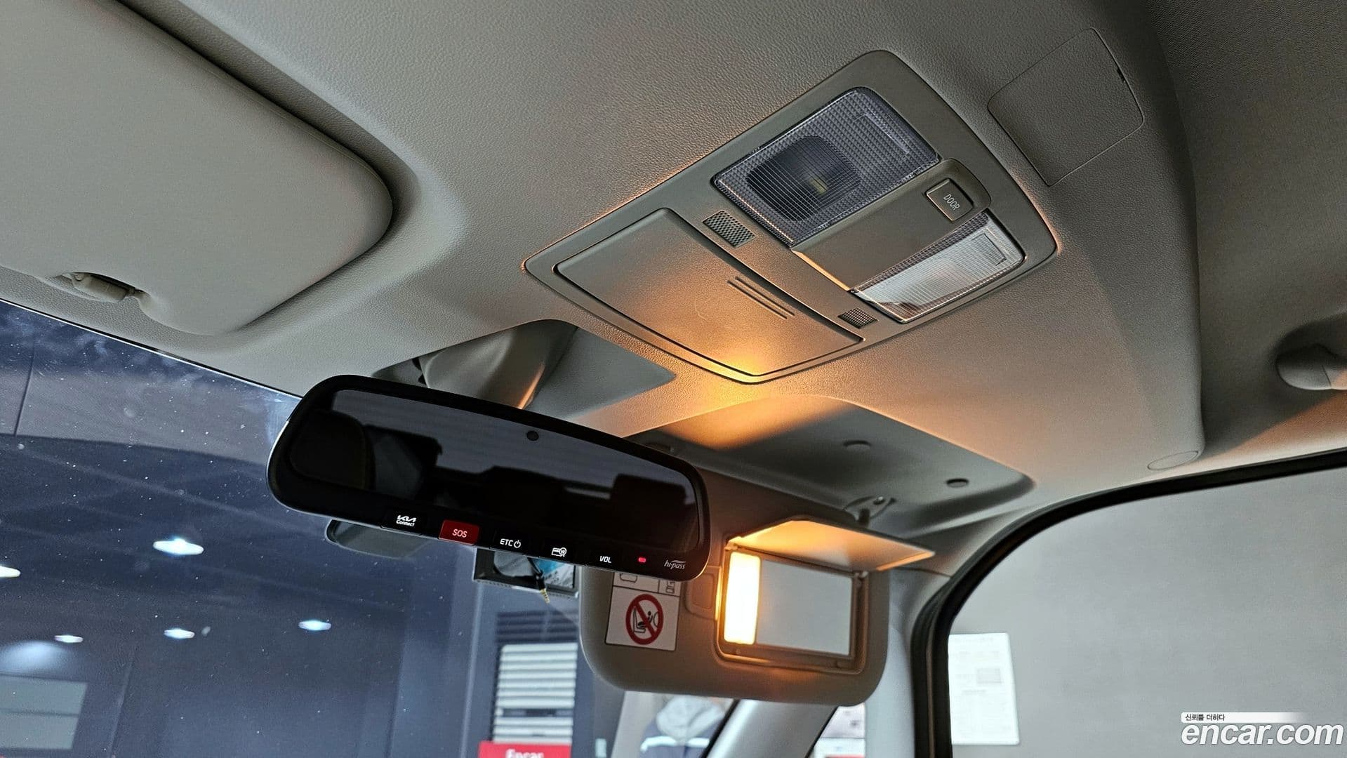 Main__Slider__Photo:RAY Kia 2022.8-18