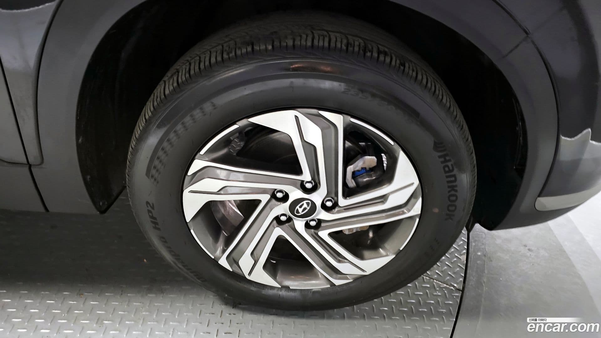 Main__Slider__Photo:Santafe Hyundai 2022.7-4