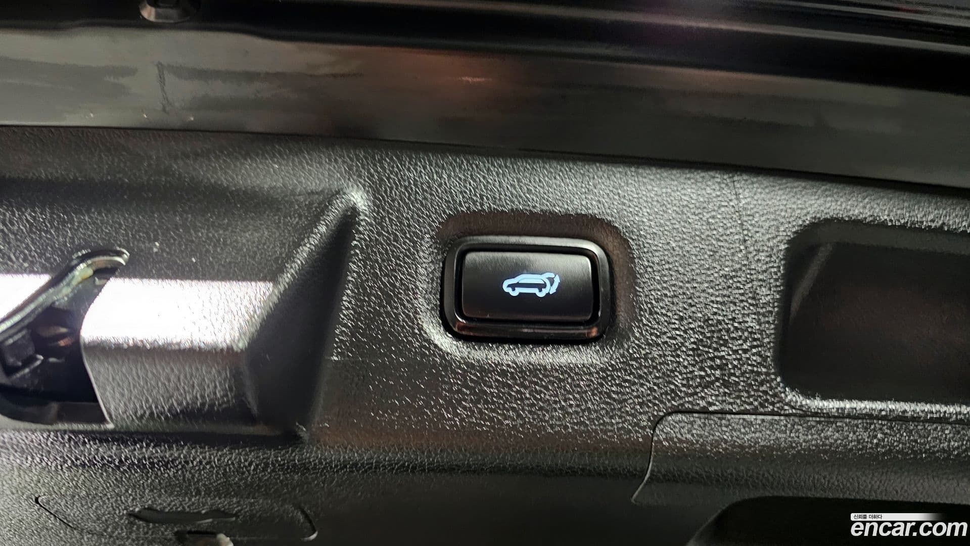 Main__Slider__Photo:Santafe Hyundai 2022.7-18