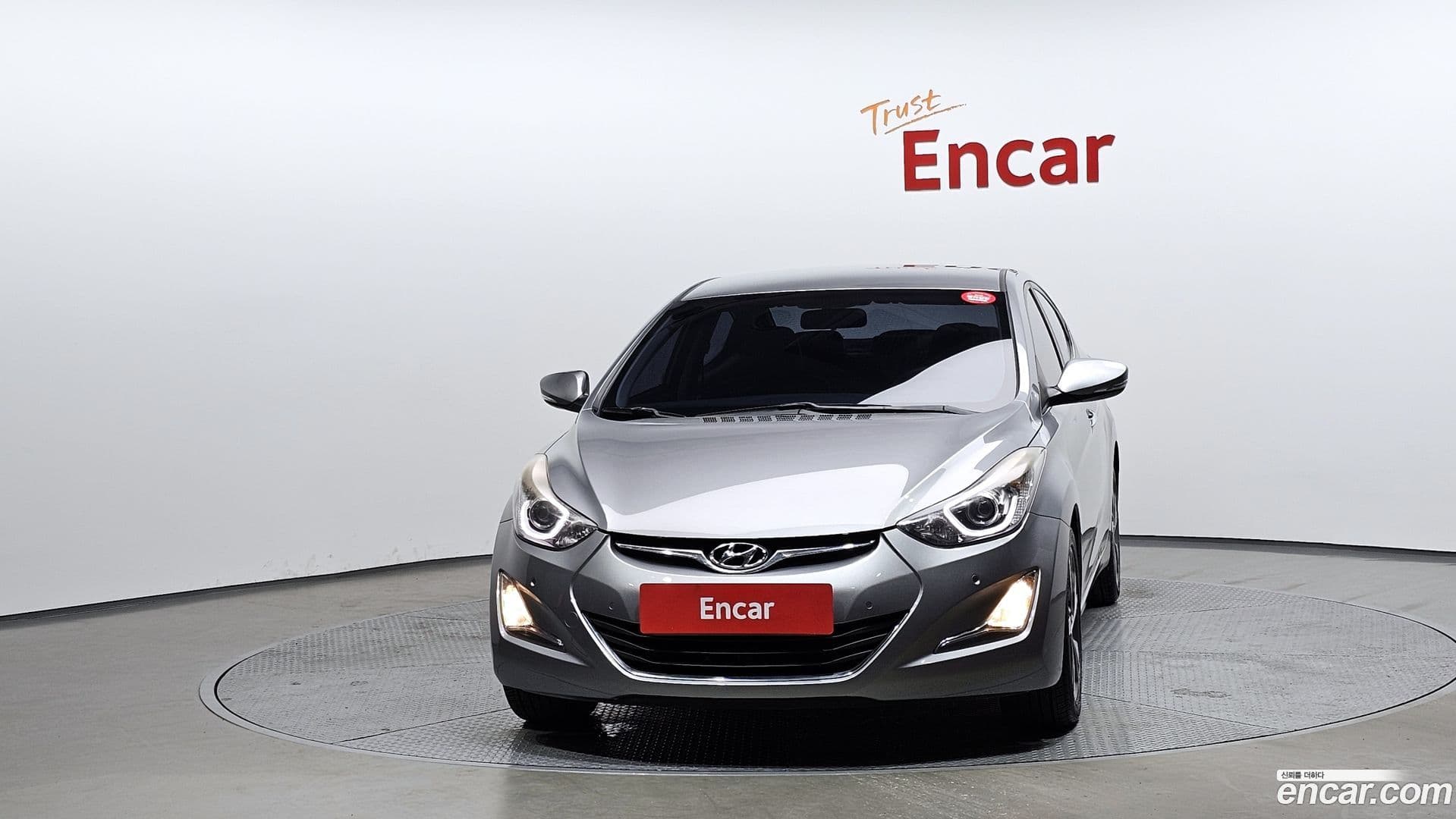 Main__Slider__Photo:AVANTE Hyundai 2014.0-2