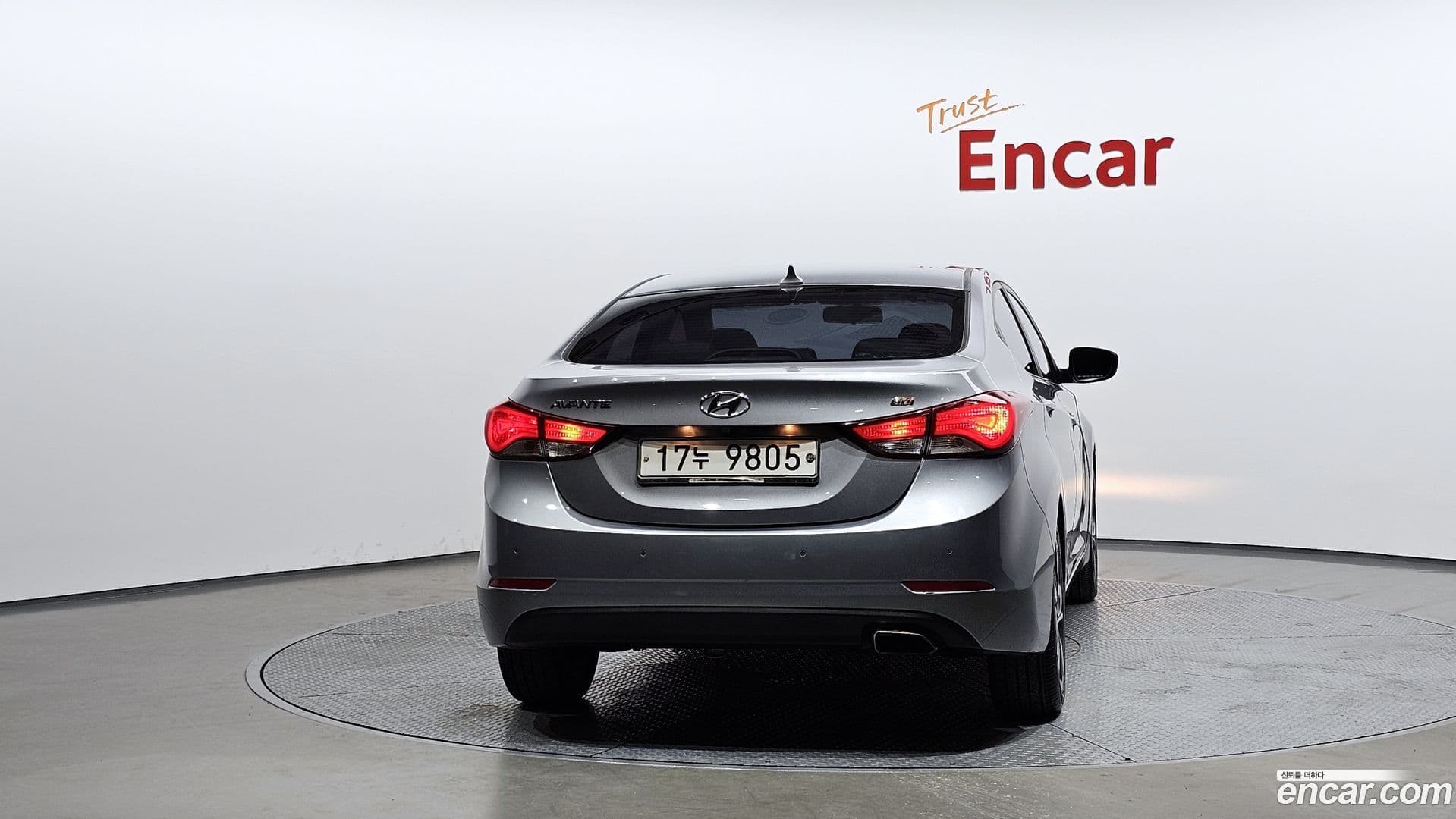 Main__Slider__Photo:AVANTE Hyundai 2014.0-3