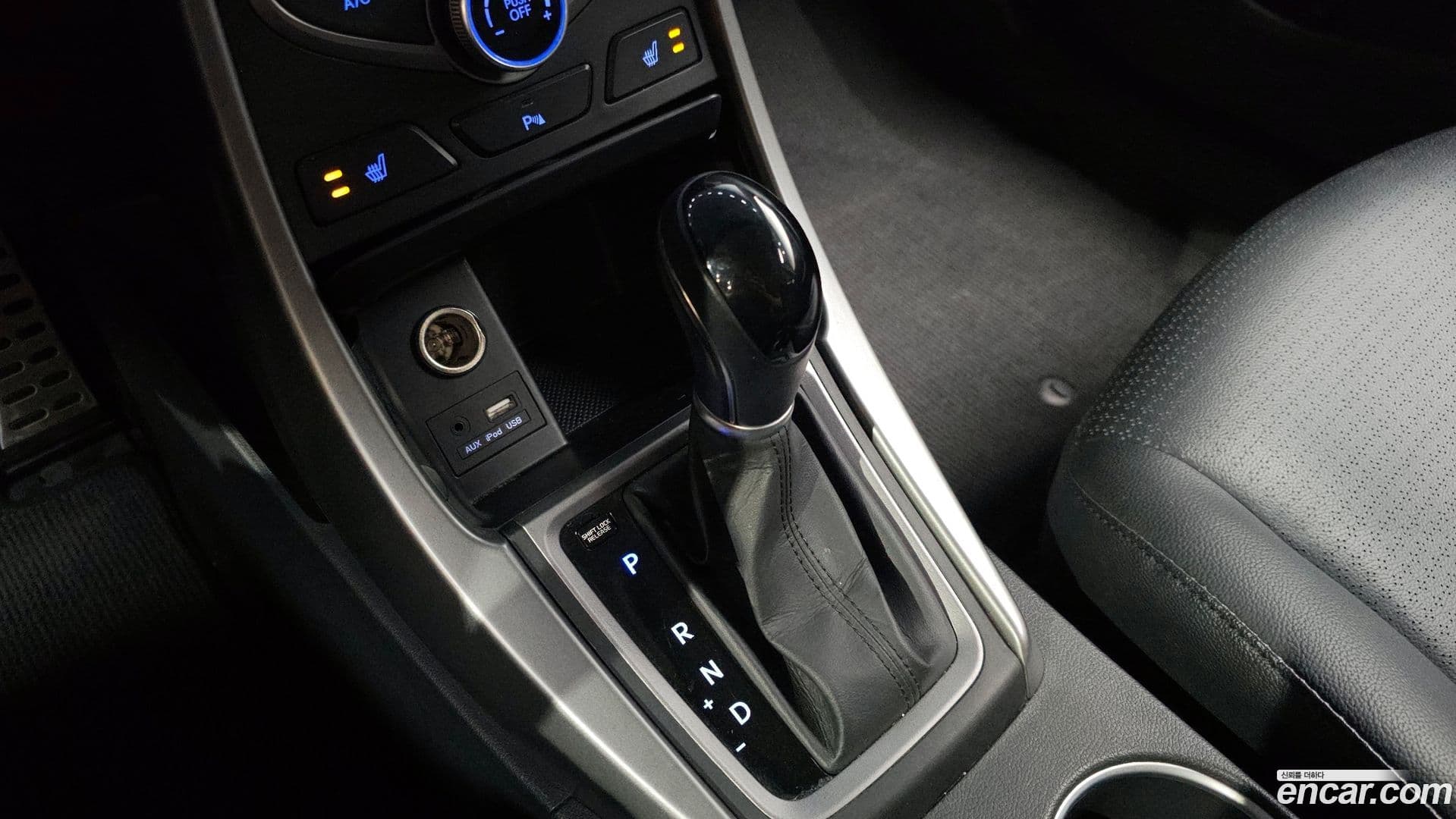 Main__Slider__Photo:AVANTE Hyundai 2014.0-8