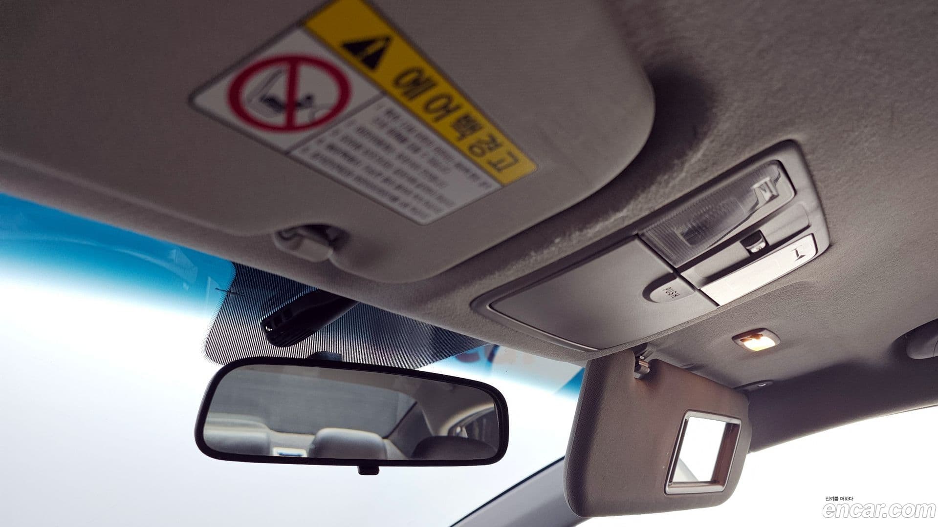 Main__Slider__Photo:AVANTE Hyundai 2014.0-18