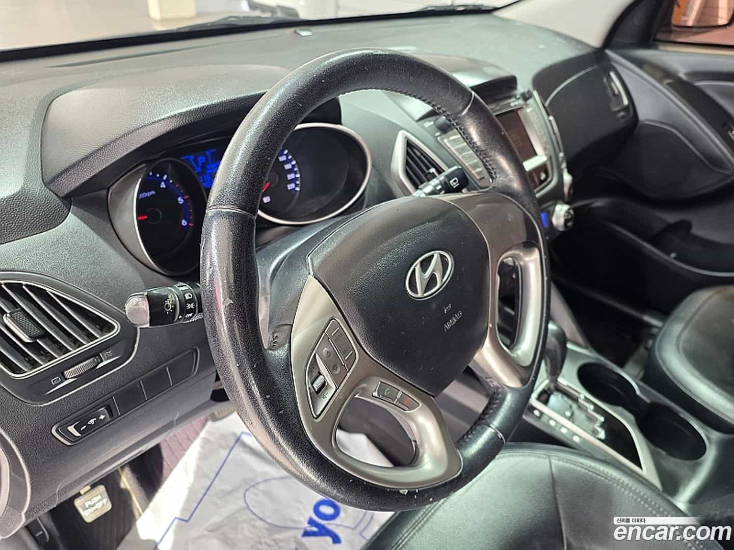 Tucson Hyundai 2010.0-OPTION-020