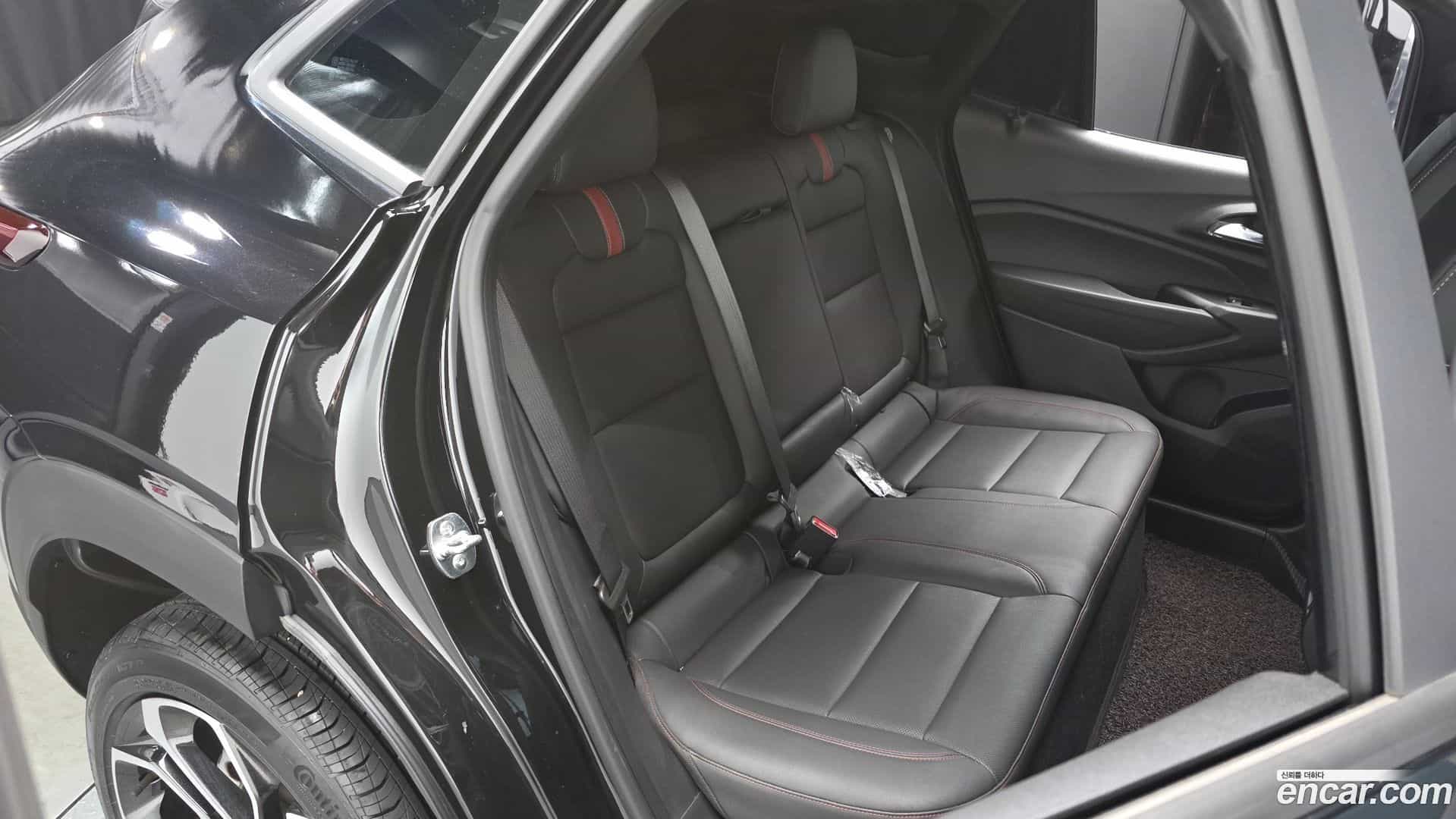 Trax Chevrolet 2023.10-OPTION-015