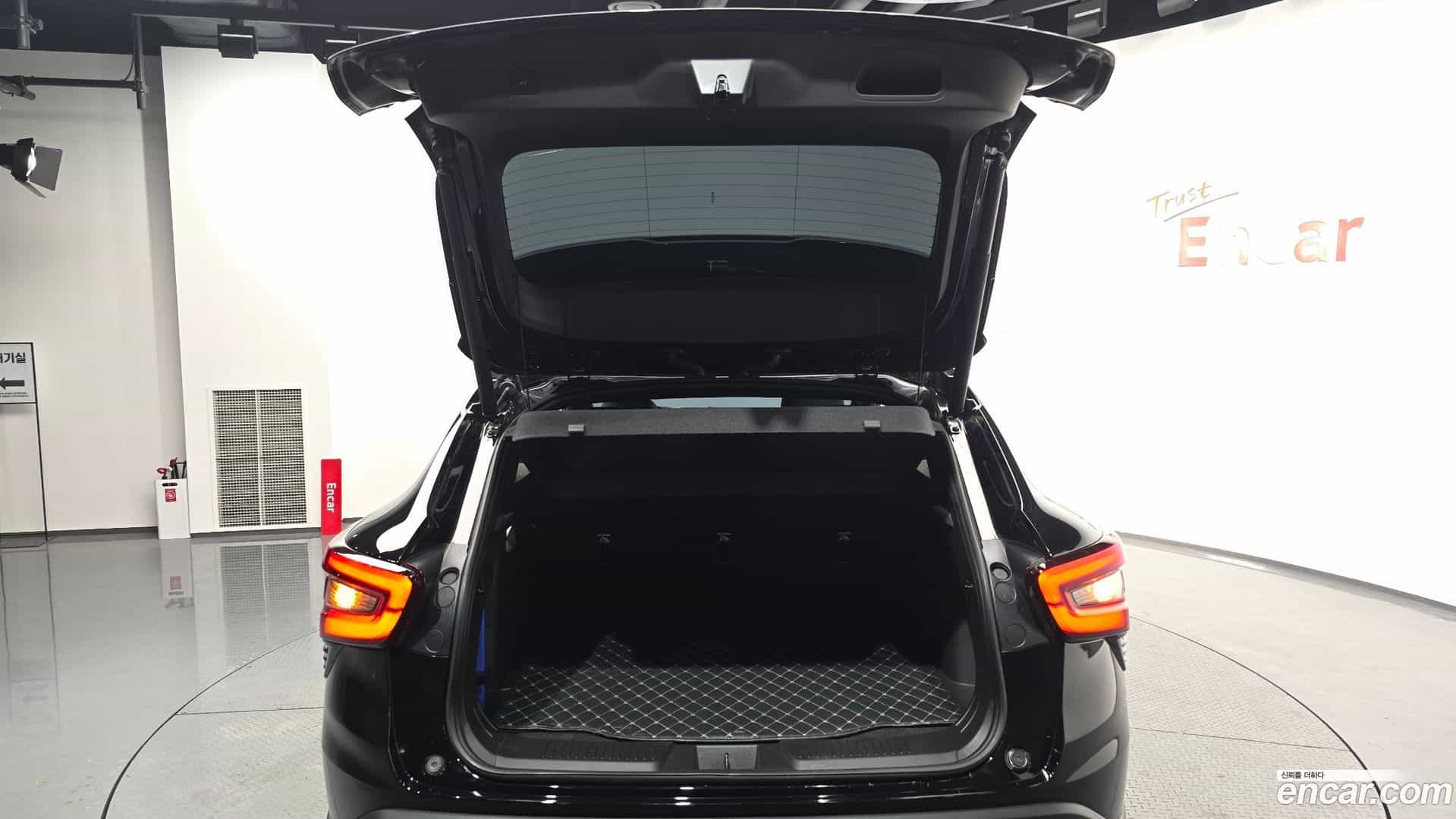 Trax Chevrolet 2023.10-OPTION-024