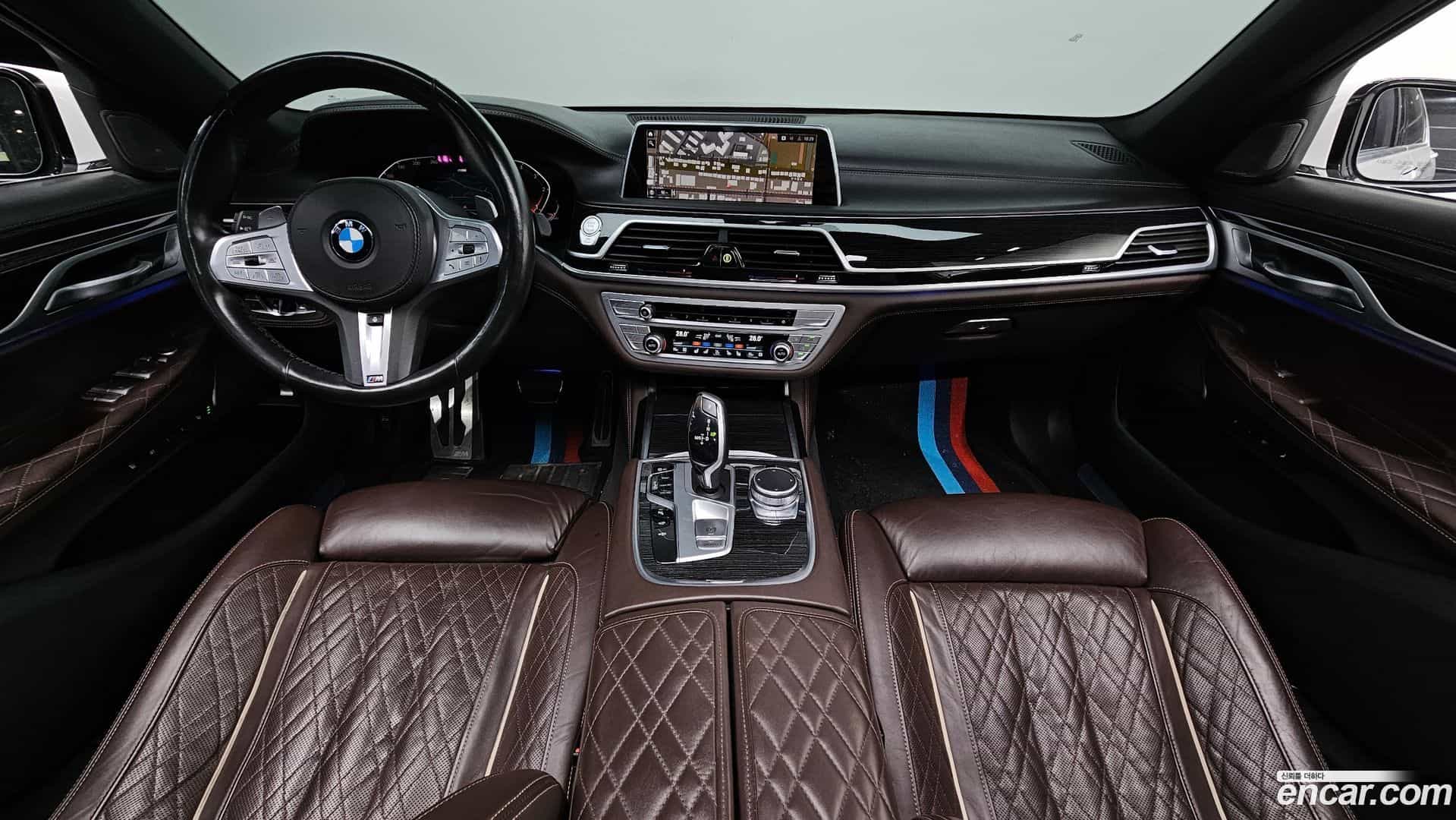 7-Series BMW 2019.11-INNER-007