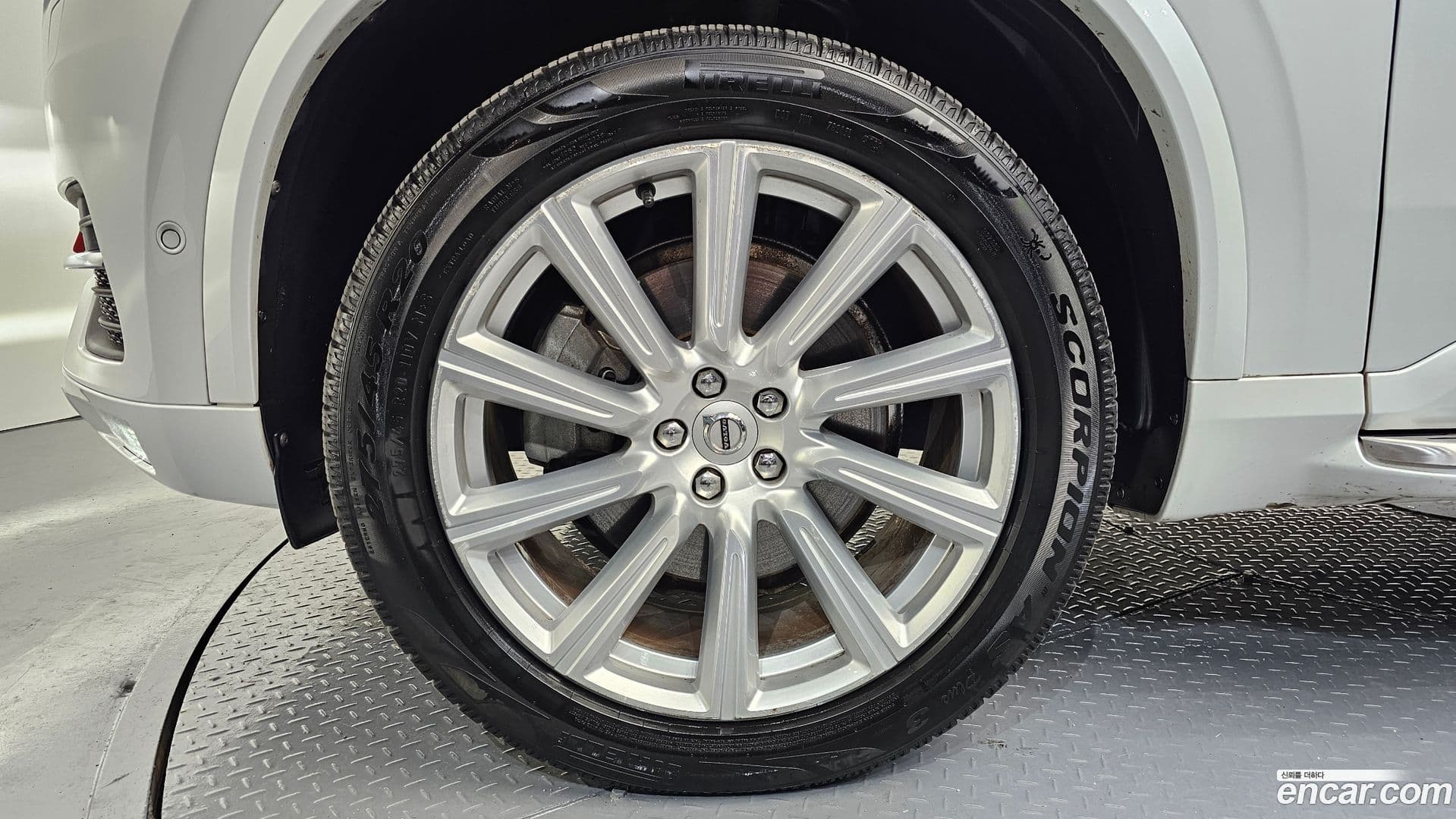 Main__Slider__Photo:XC90 Volvo 2017.5-4