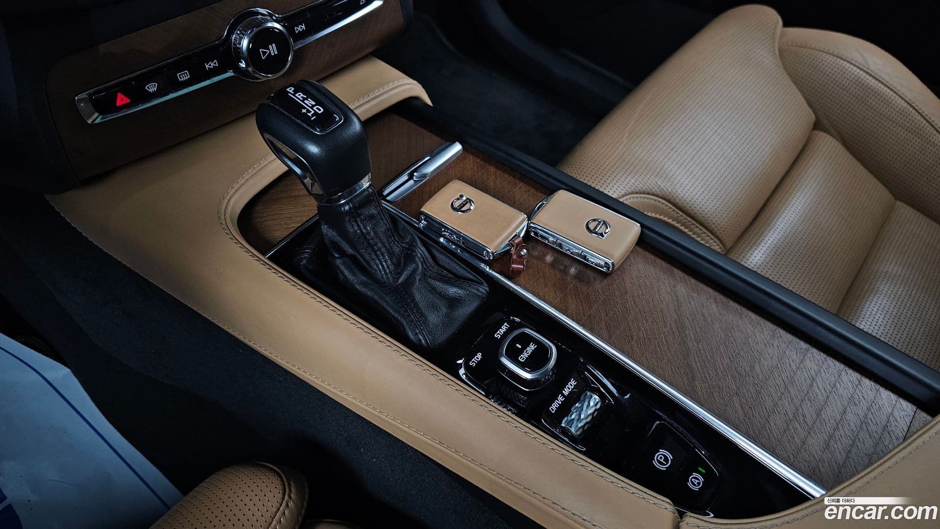 Main__Slider__Photo:XC90 Volvo 2017.5-8