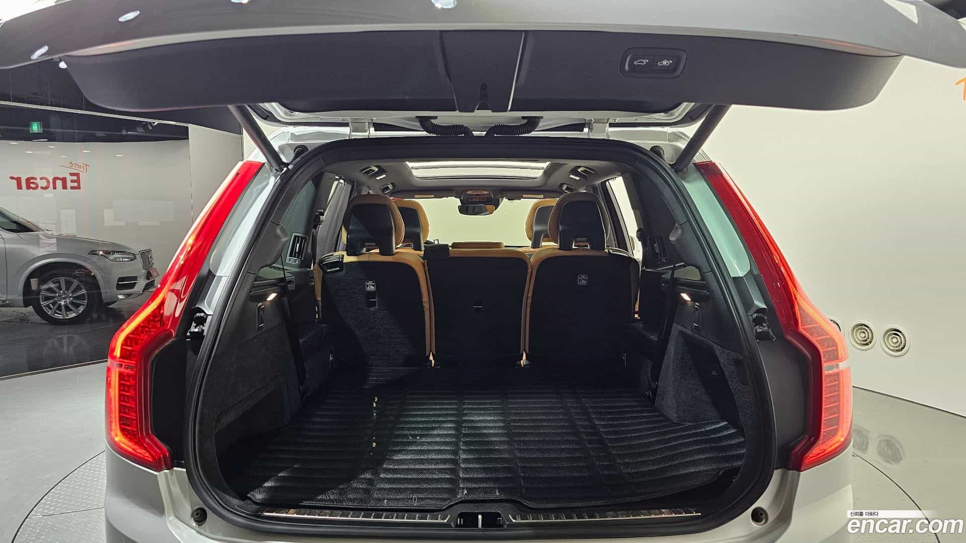 XC90 Volvo 2017.5-OPTION-024