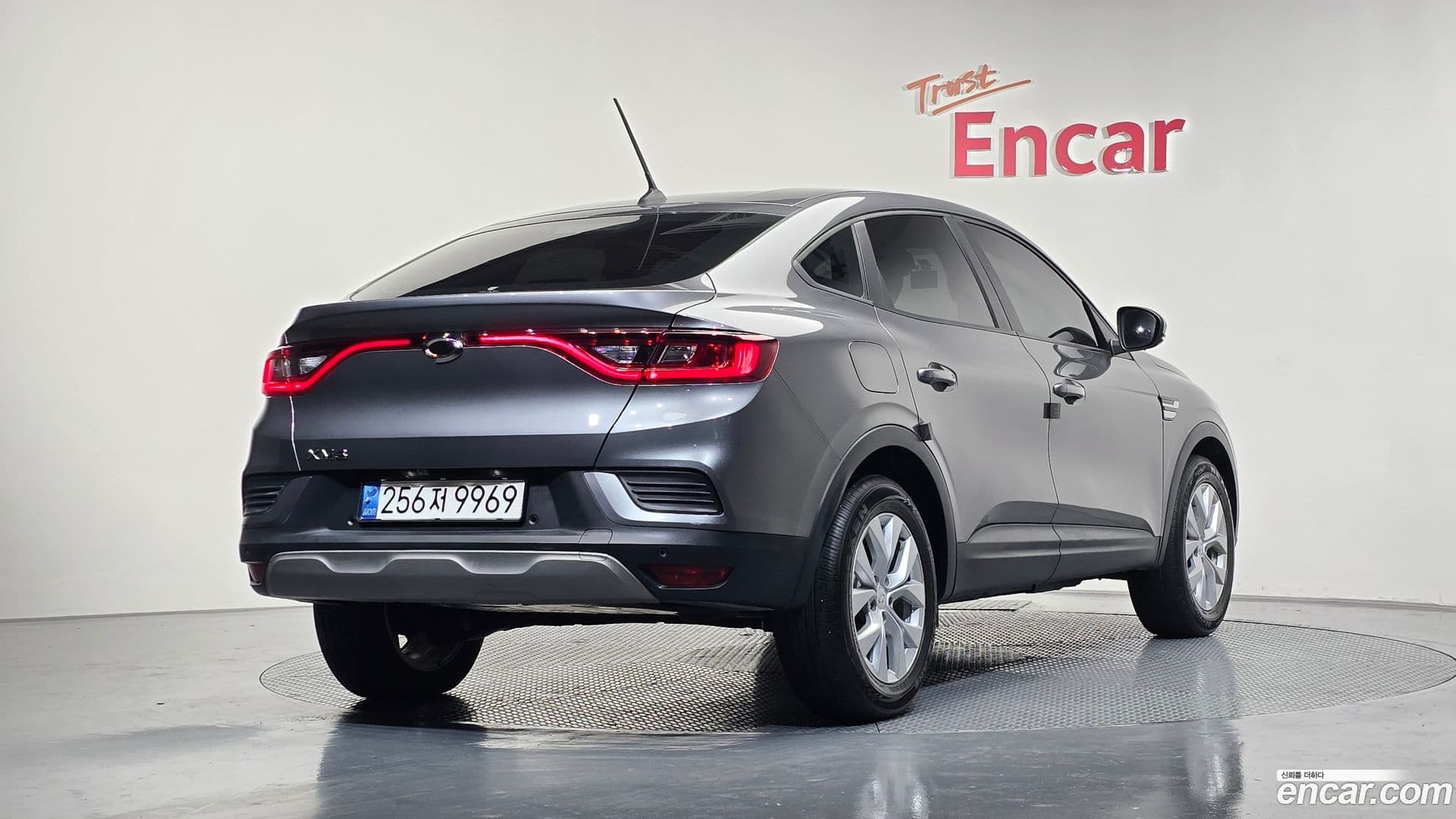 Main__Slider__Photo:XM3 Renault Korea 2022.2-1