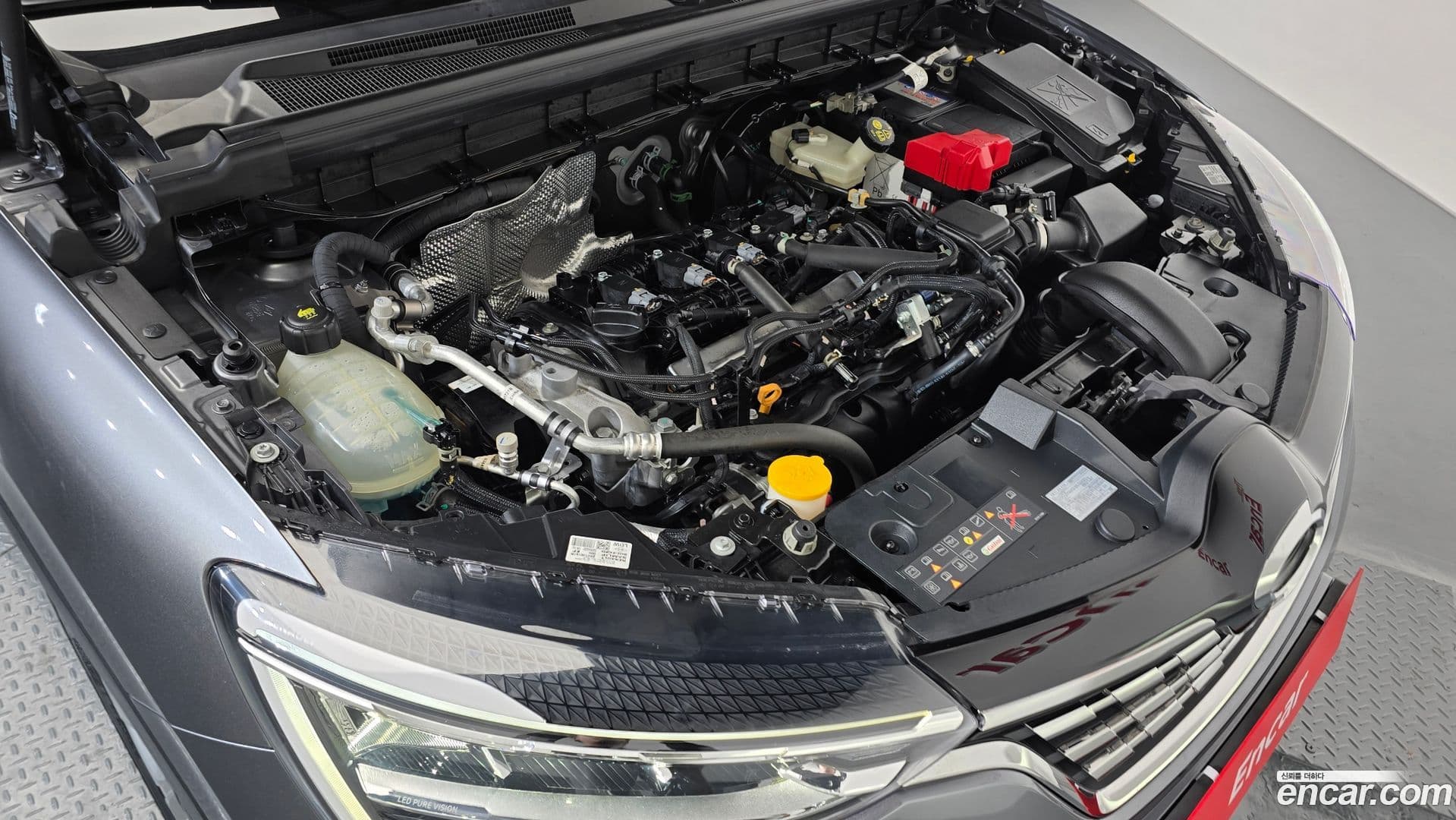 Main__Slider__Photo:XM3 Renault Korea 2022.2-5