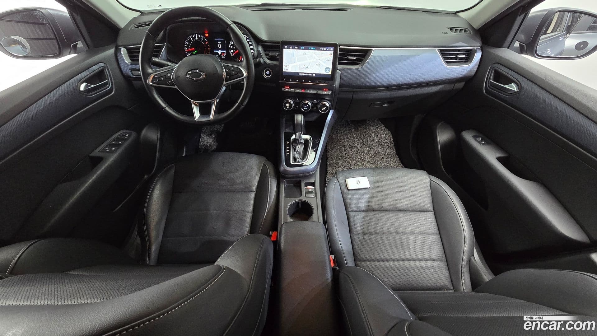 Main__Slider__Photo:XM3 Renault Korea 2022.2-6