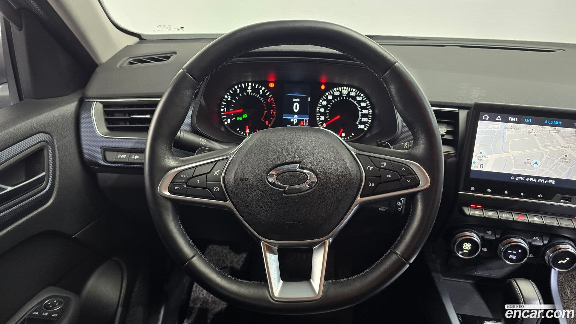 Main__Slider__Photo:XM3 Renault Korea 2022.2-12