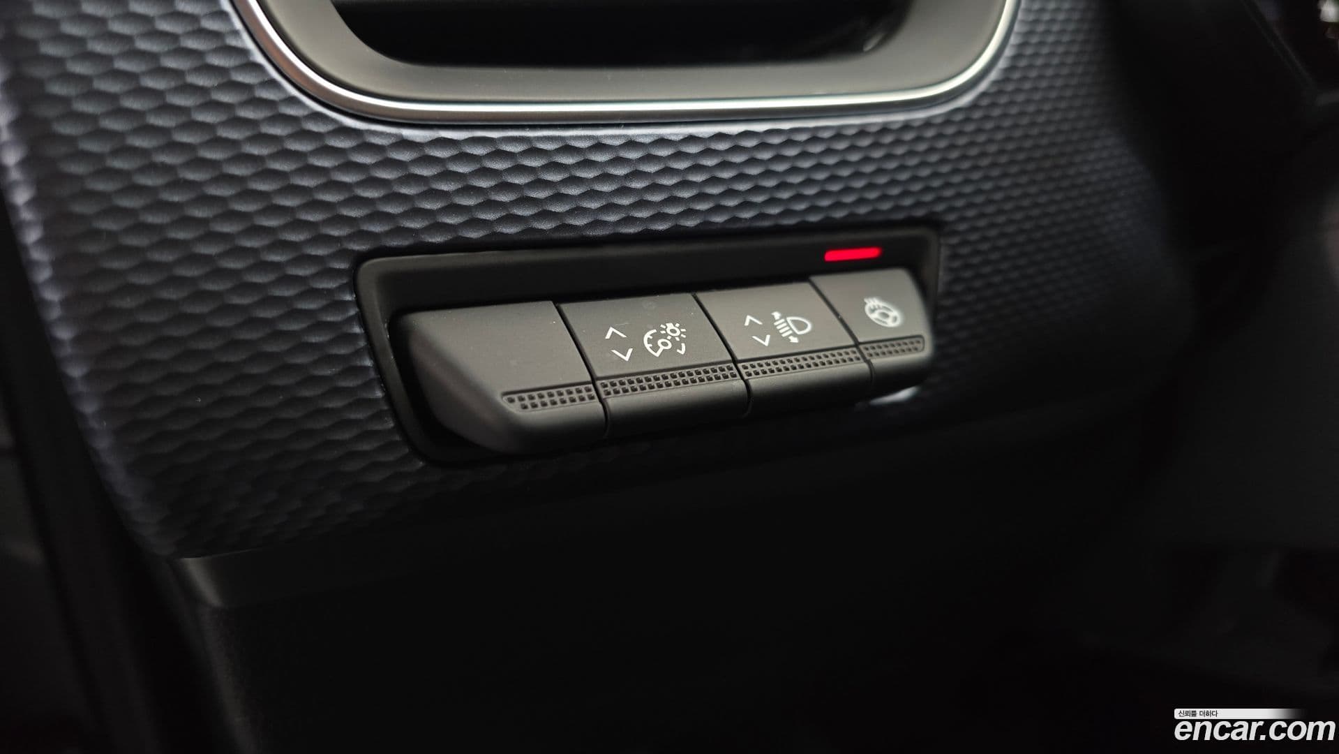 Main__Slider__Photo:XM3 Renault Korea 2022.2-13