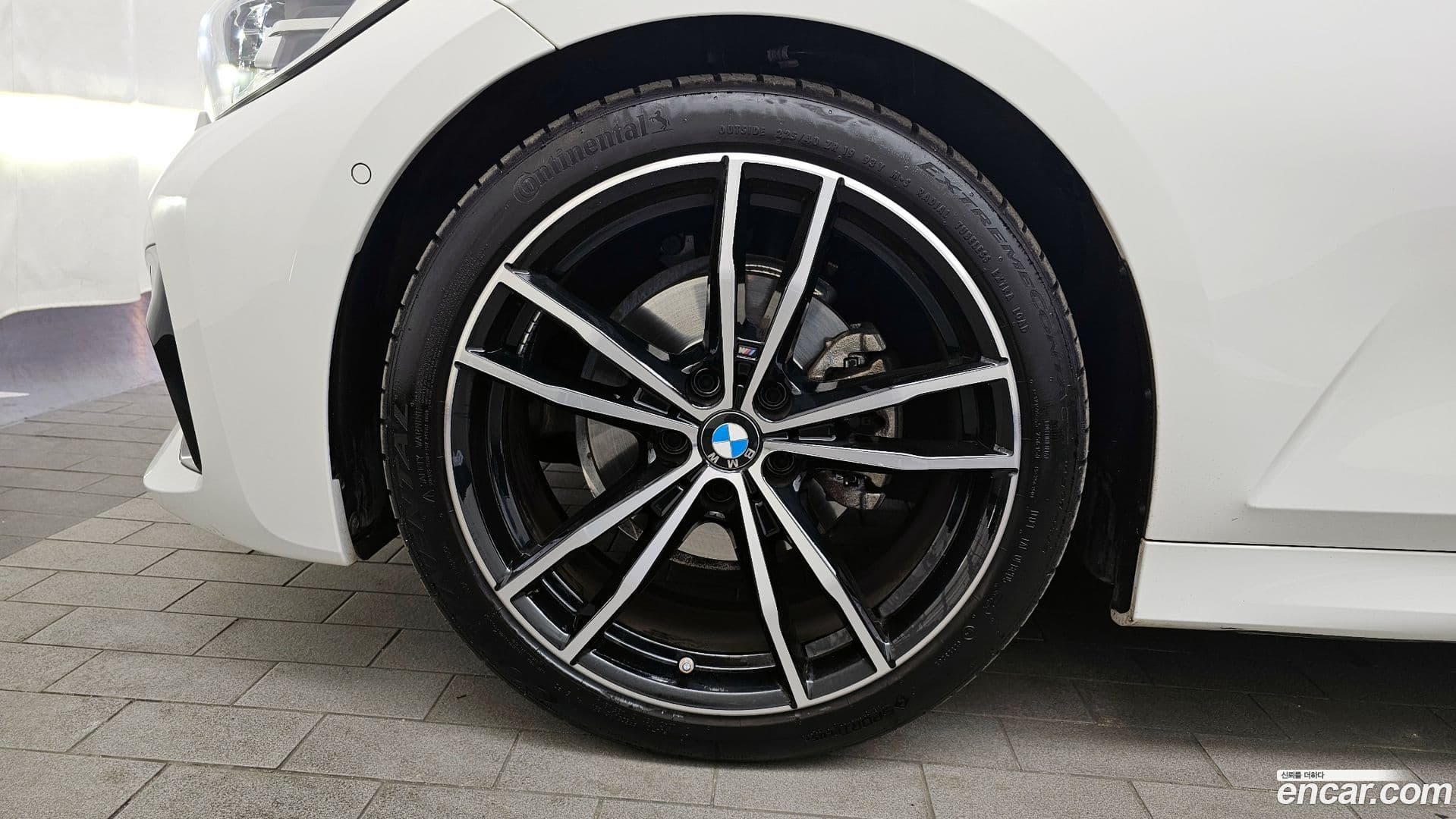 Main__Slider__Photo:3-Series BMW 2022.8-4