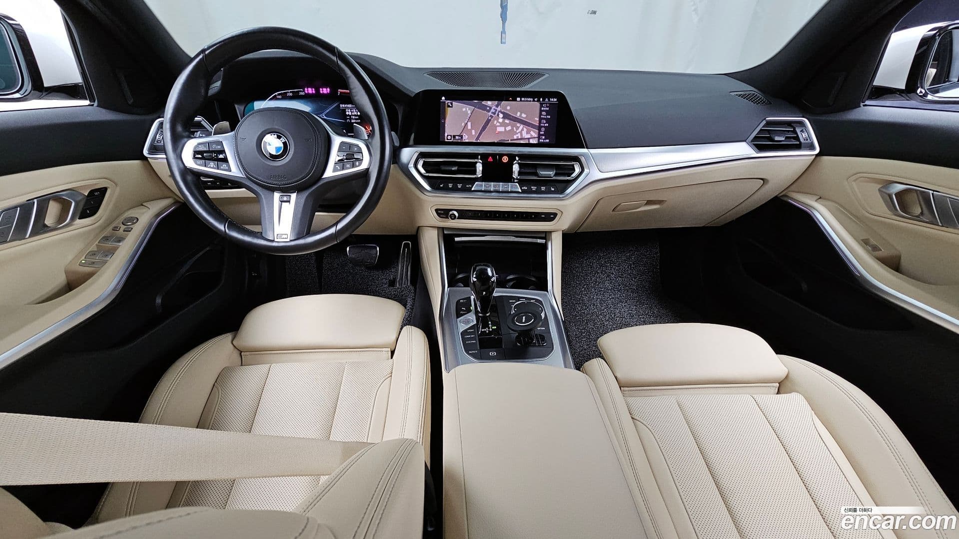 Main__Slider__Photo:3-Series BMW 2022.8-6