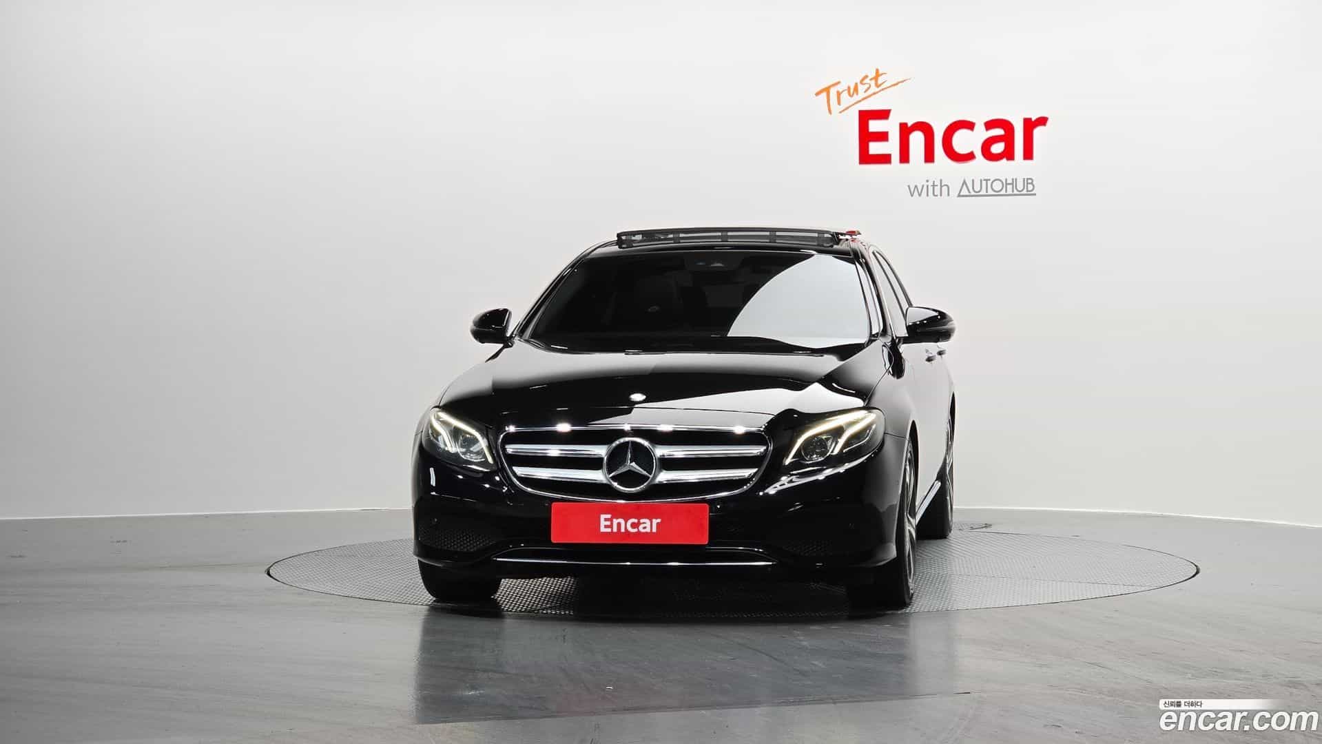 E-Class Mercedes-Benz 2016.9-OUTER-003