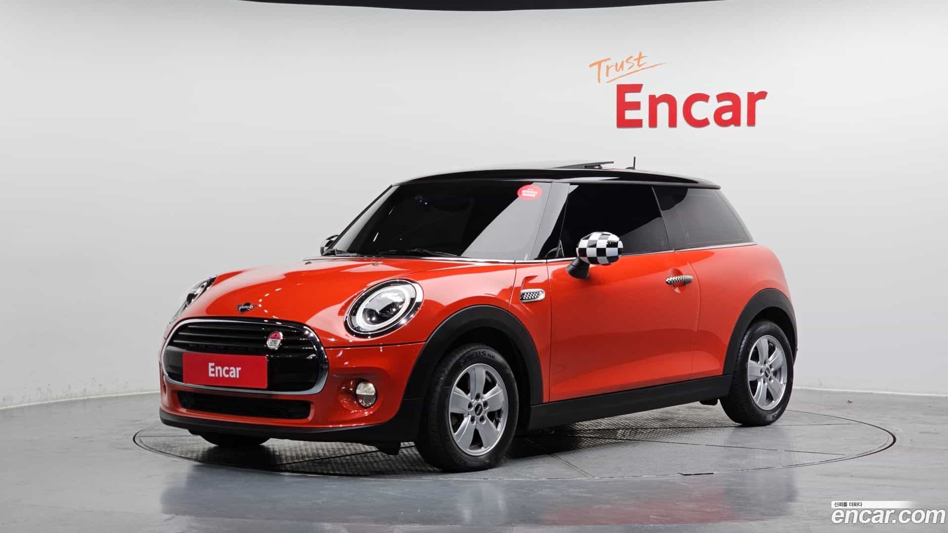 Cooper Mini 2019.6-OUTER-001