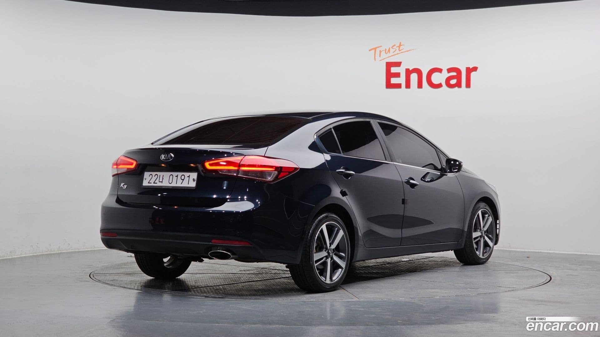 Main__Slider__Photo:K3 Kia 2016.6-1