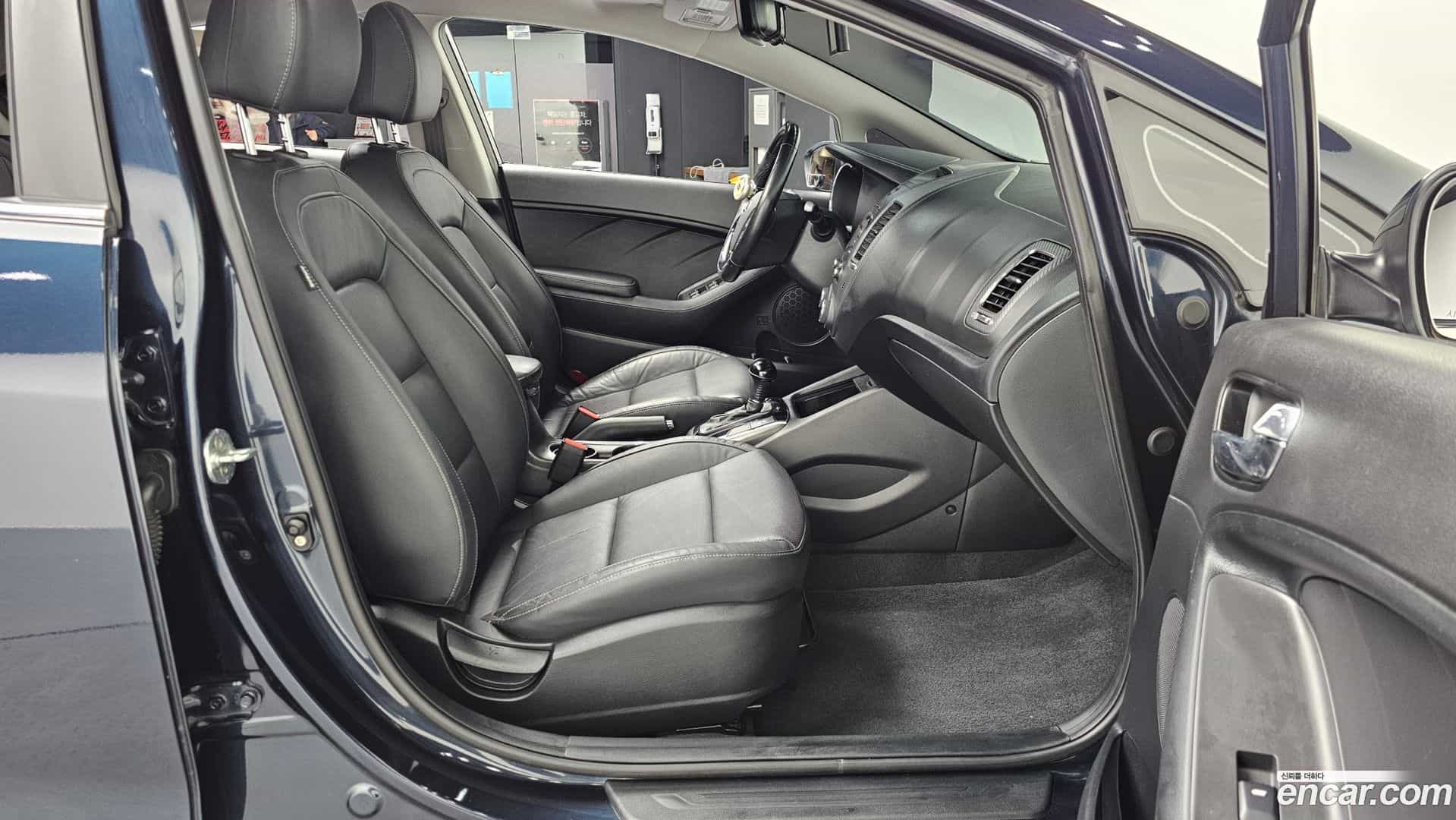 K3 Kia 2016.6-OPTION-015