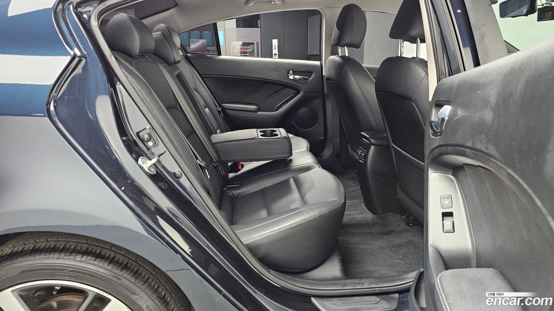 Main__Slider__Photo:K3 Kia 2016.6-11