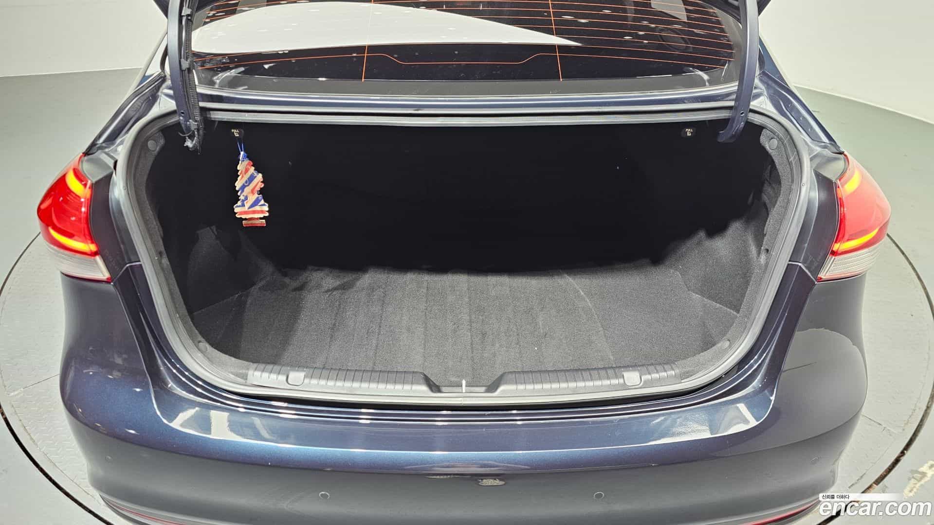 K3 Kia 2016.6-OPTION-024