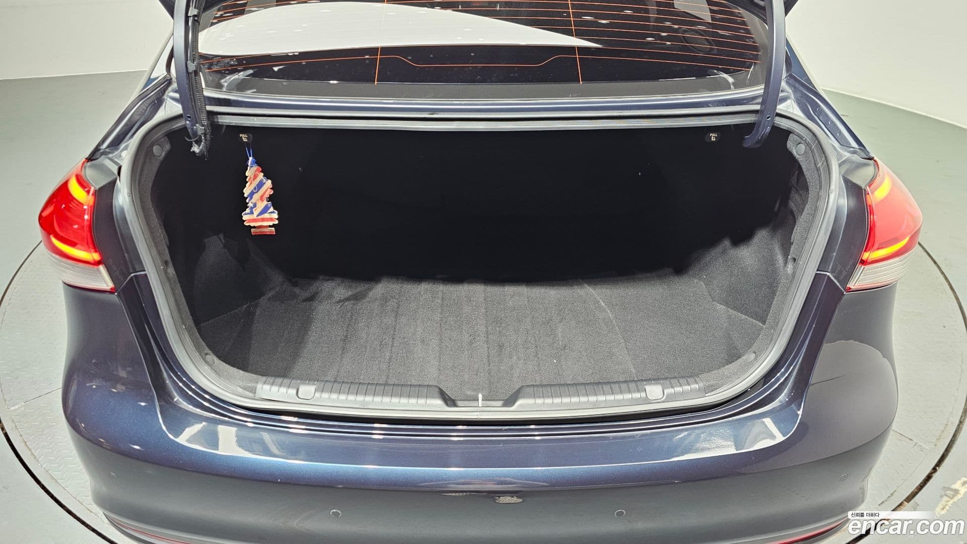 Main__Slider__Photo:K3 Kia 2016.6-19