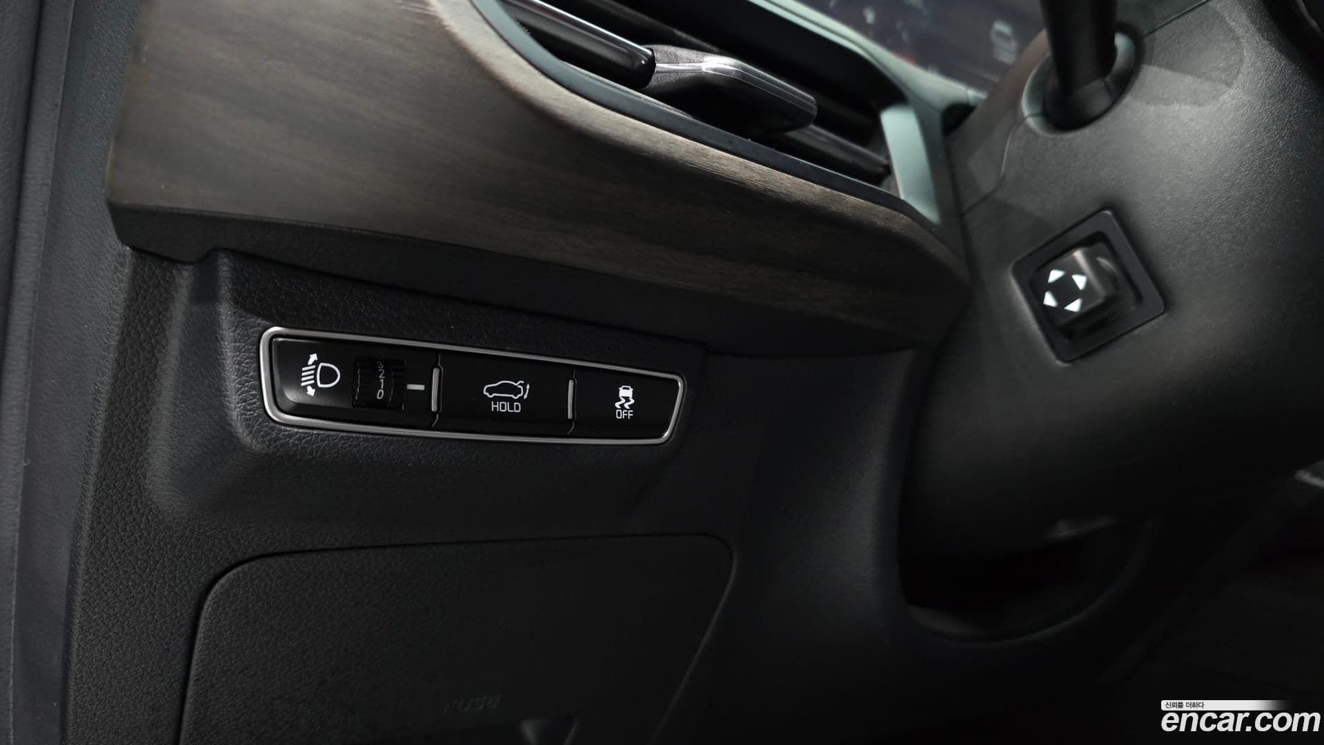 Main__Slider__Photo:K8 Kia 2021.5-13