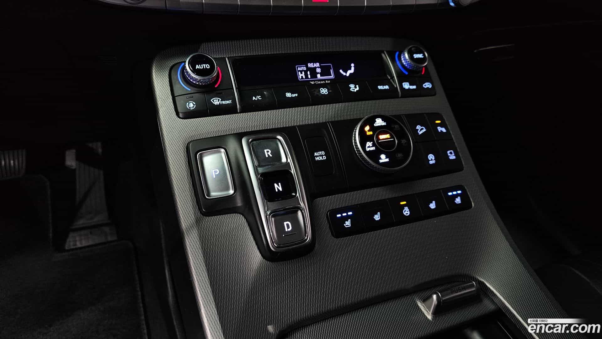 Palisade Hyundai 2021.9-INNER-009