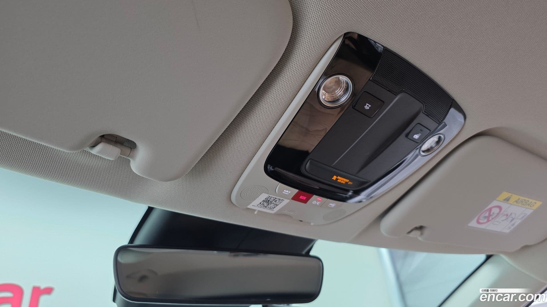 Main__Slider__Photo:EV6 Kia 2022.11-18