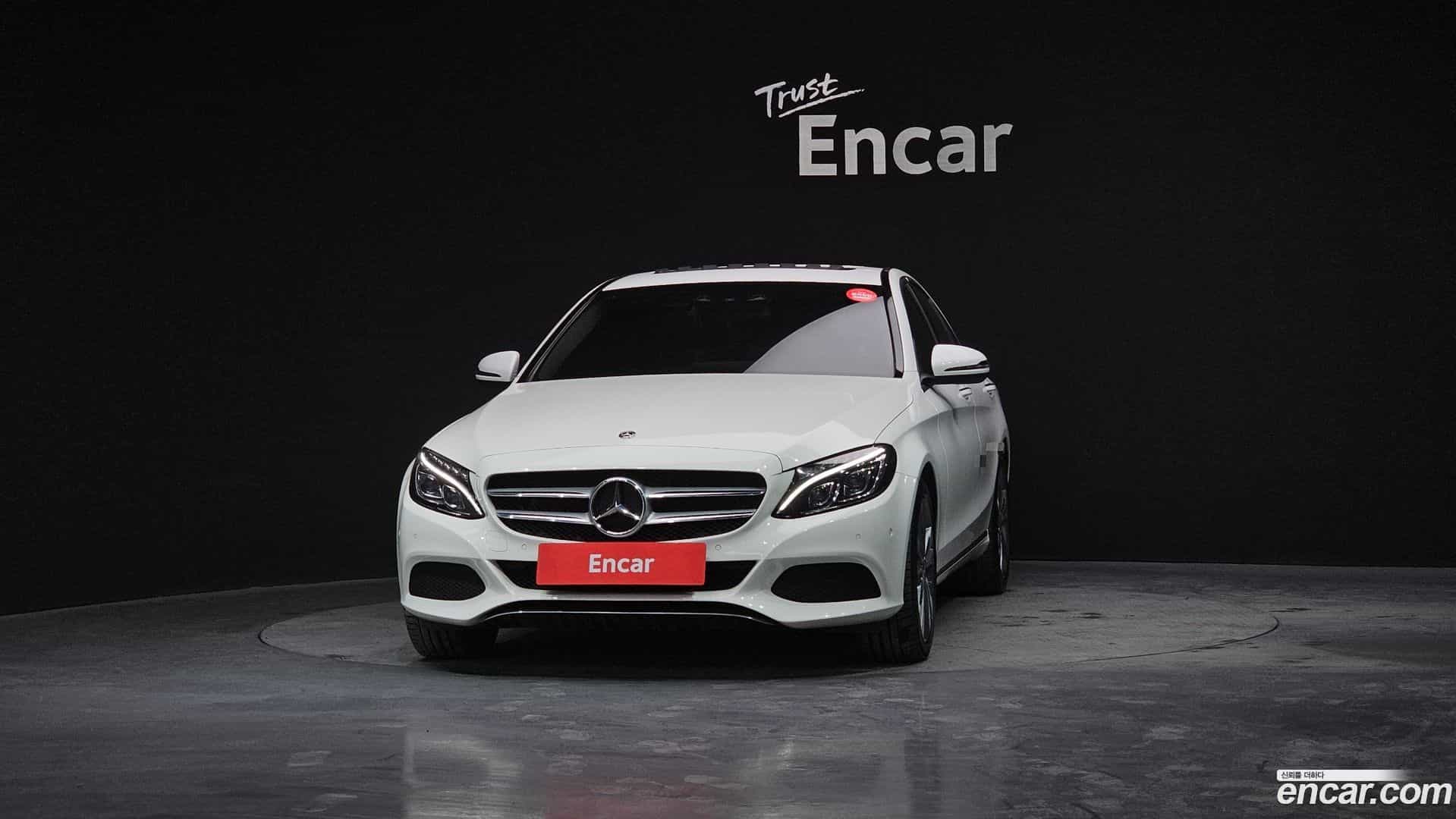 C-Class Mercedes-Benz 2018.0-OUTER-003