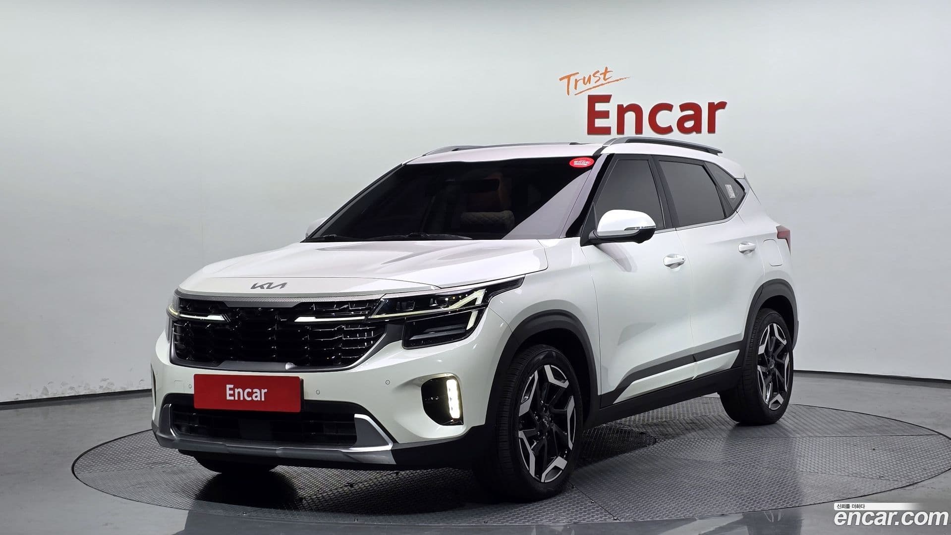 Main__Slider__Photo:Seltos Kia 2023.0-0