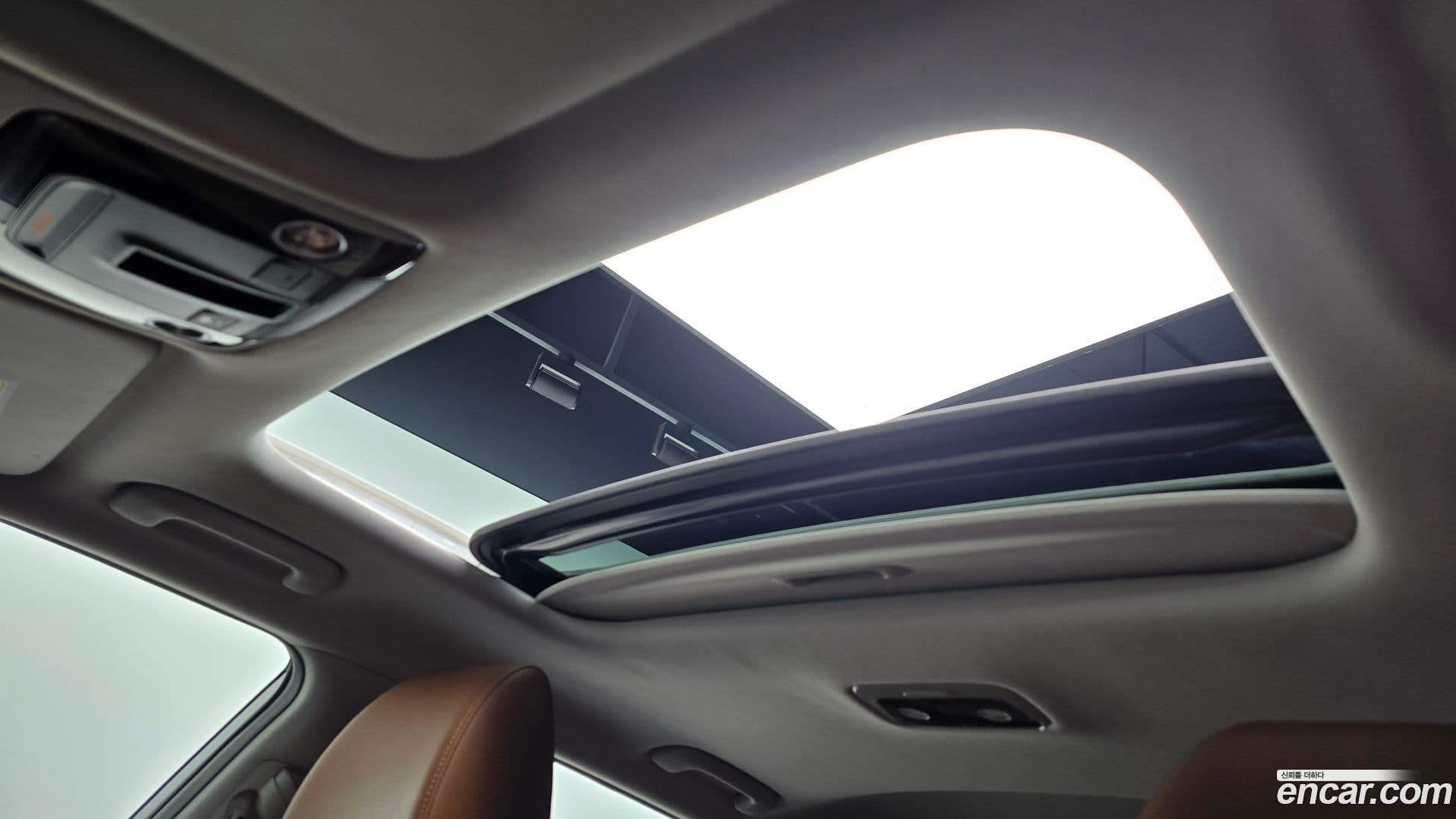 Main__Slider__Photo:Seltos Kia 2023.0-16