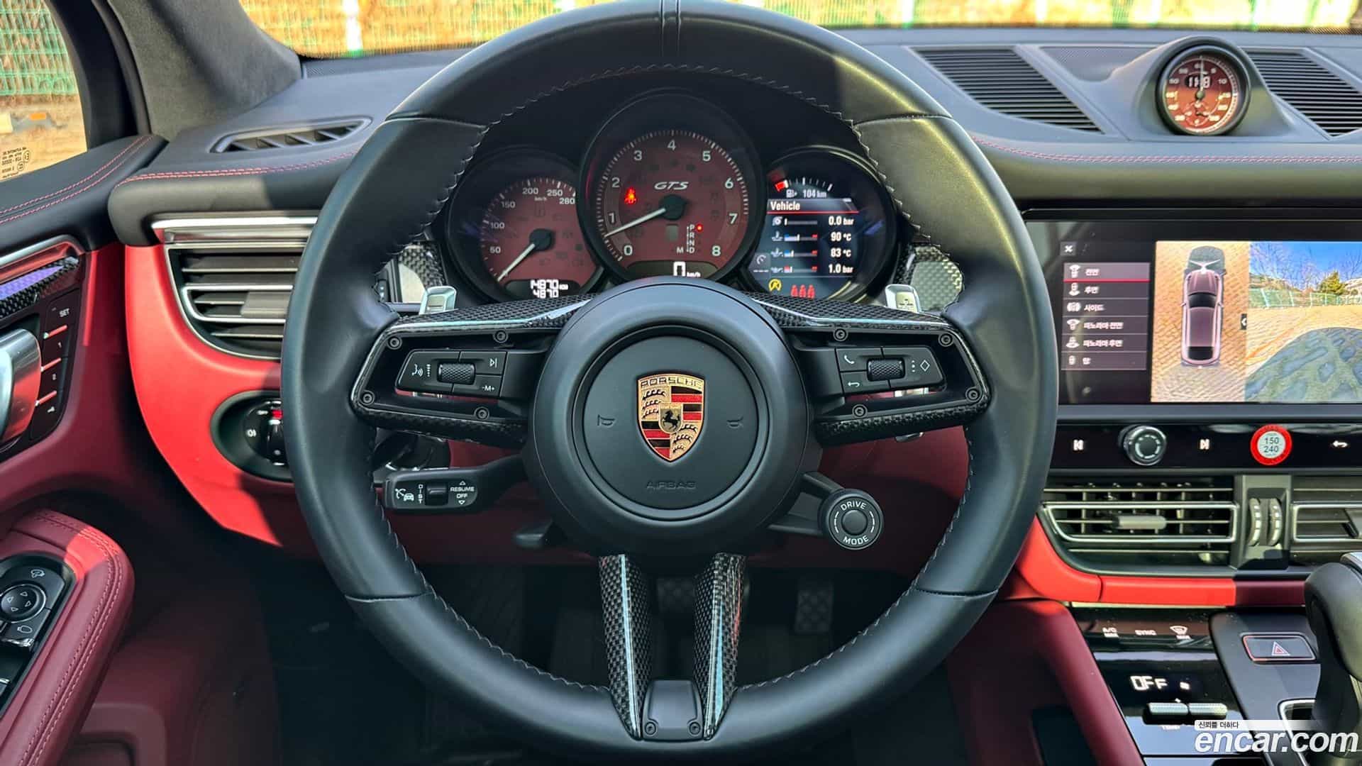 Macan Porsche 2023.2-INNER-009