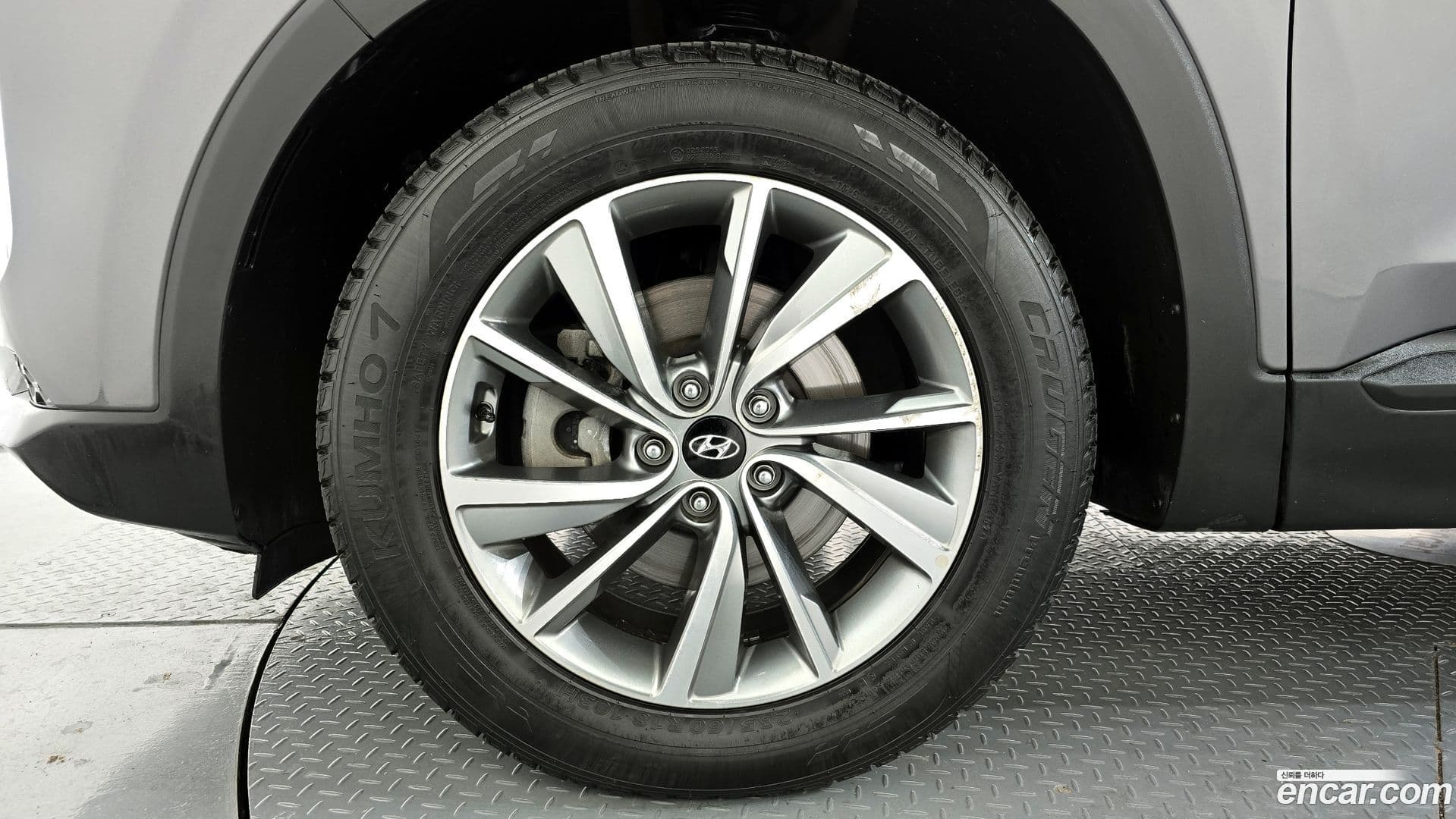 Main__Slider__Photo:Santafe Hyundai 2019.3-4