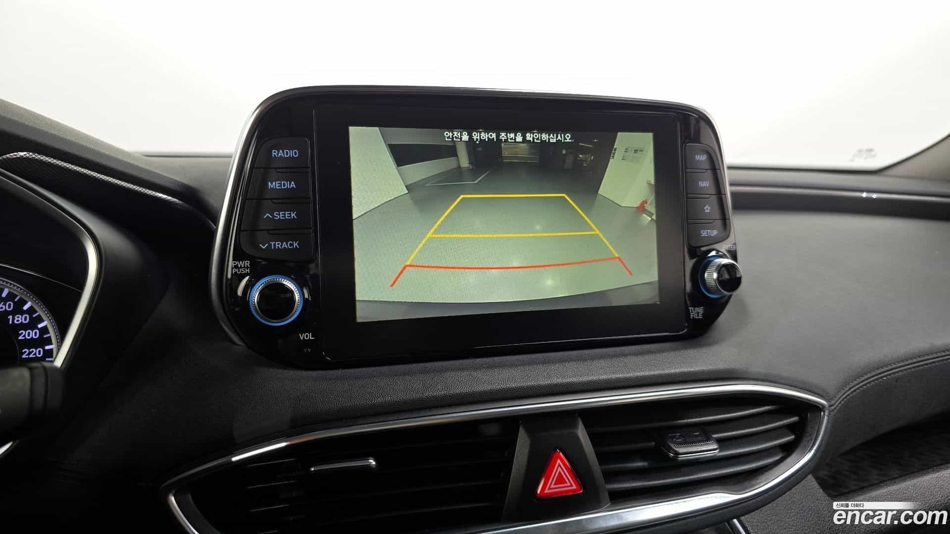 Santafe Hyundai 2019.3-OPTION-019