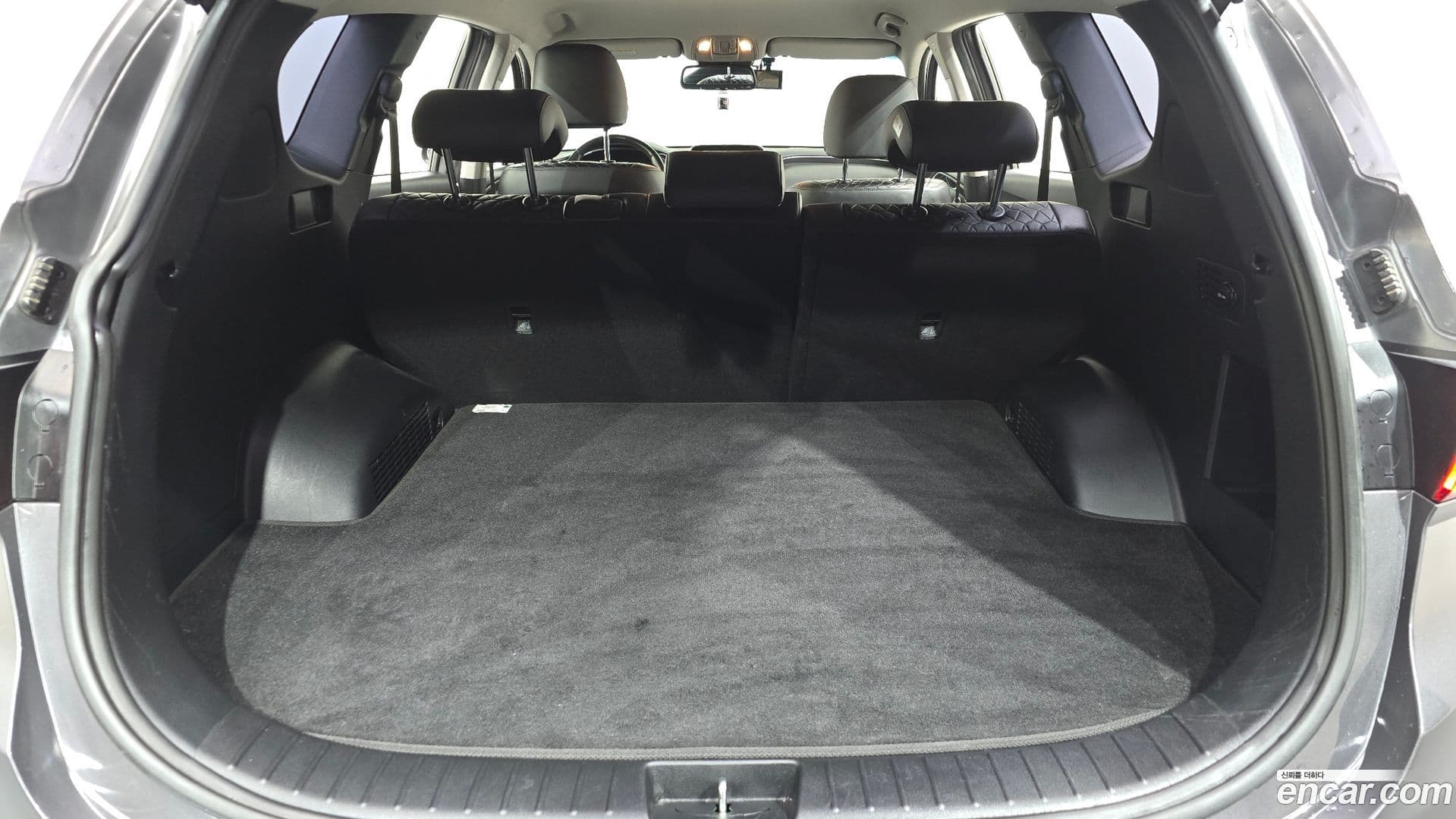 Main__Slider__Photo:Santafe Hyundai 2019.3-19