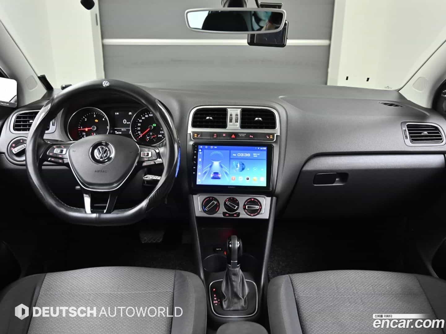 Polo Volkswagen 2015.5-INNER-007