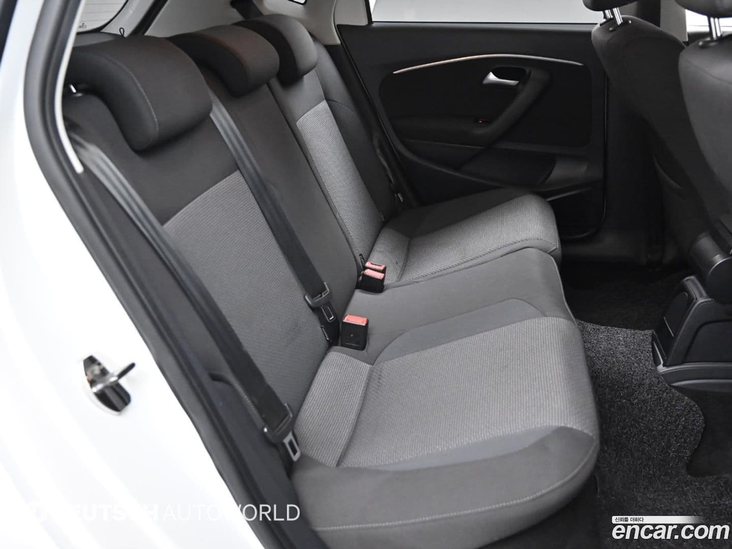 Main__Slider__Photo:Polo Volkswagen 2015.5-11